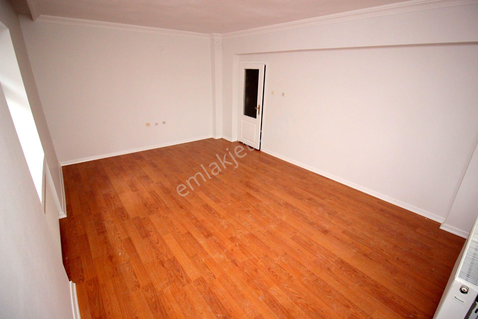 Emre Emlak'tan Pınarbaşı'nda Caddeye Yakın Masrafsız Kiralık 2+1 Daire - Görsel 8