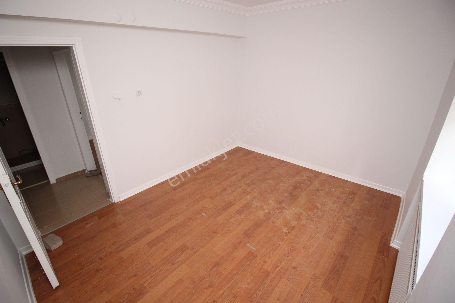 Emre Emlak'tan Pınarbaşı'nda Caddeye Yakın Masrafsız Kiralık 2+1 Daire - Görsel 12