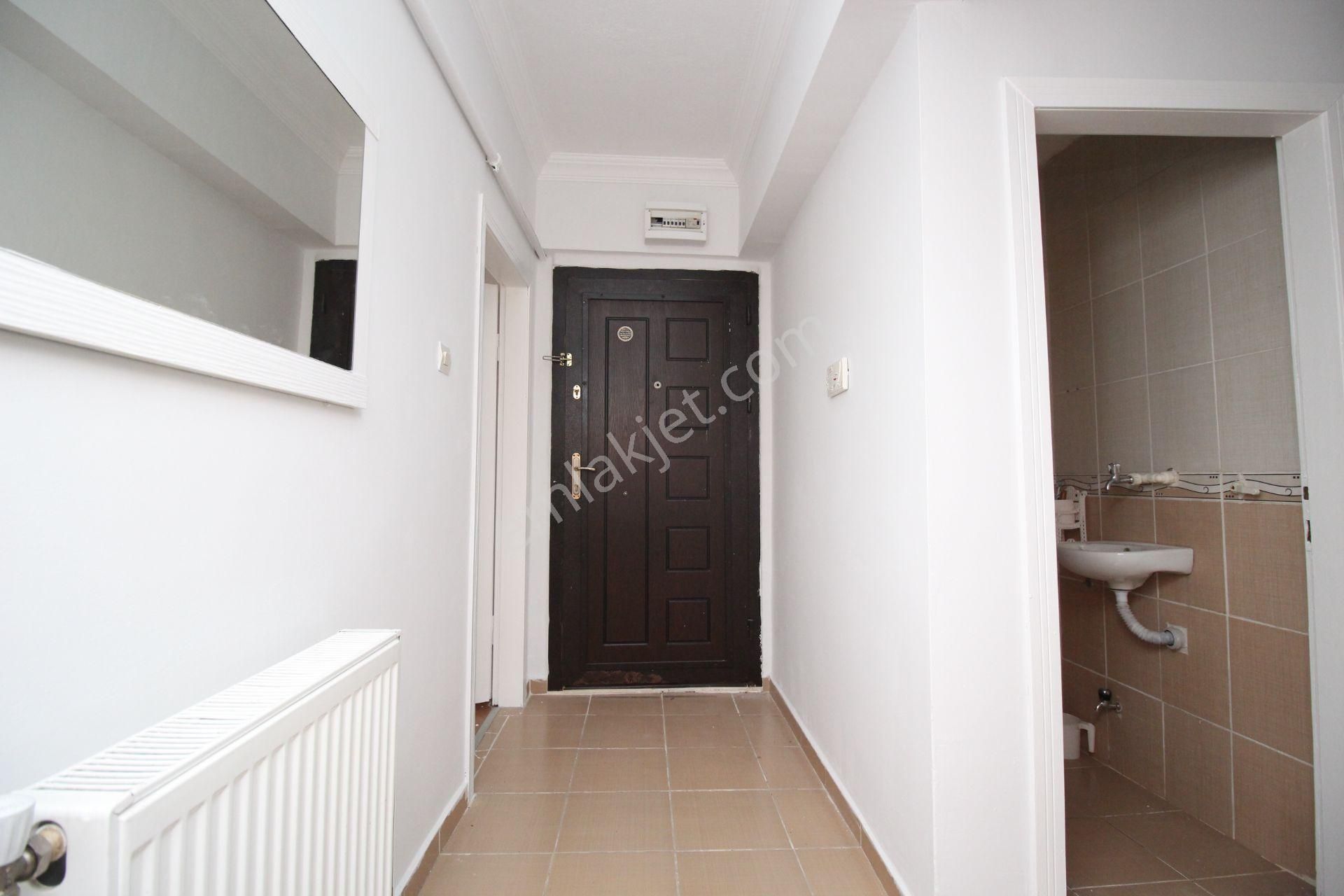 Emre Emlak'tan Pınarbaşı'nda Caddeye Yakın Masrafsız Kiralık 2+1 Daire - Görsel 19