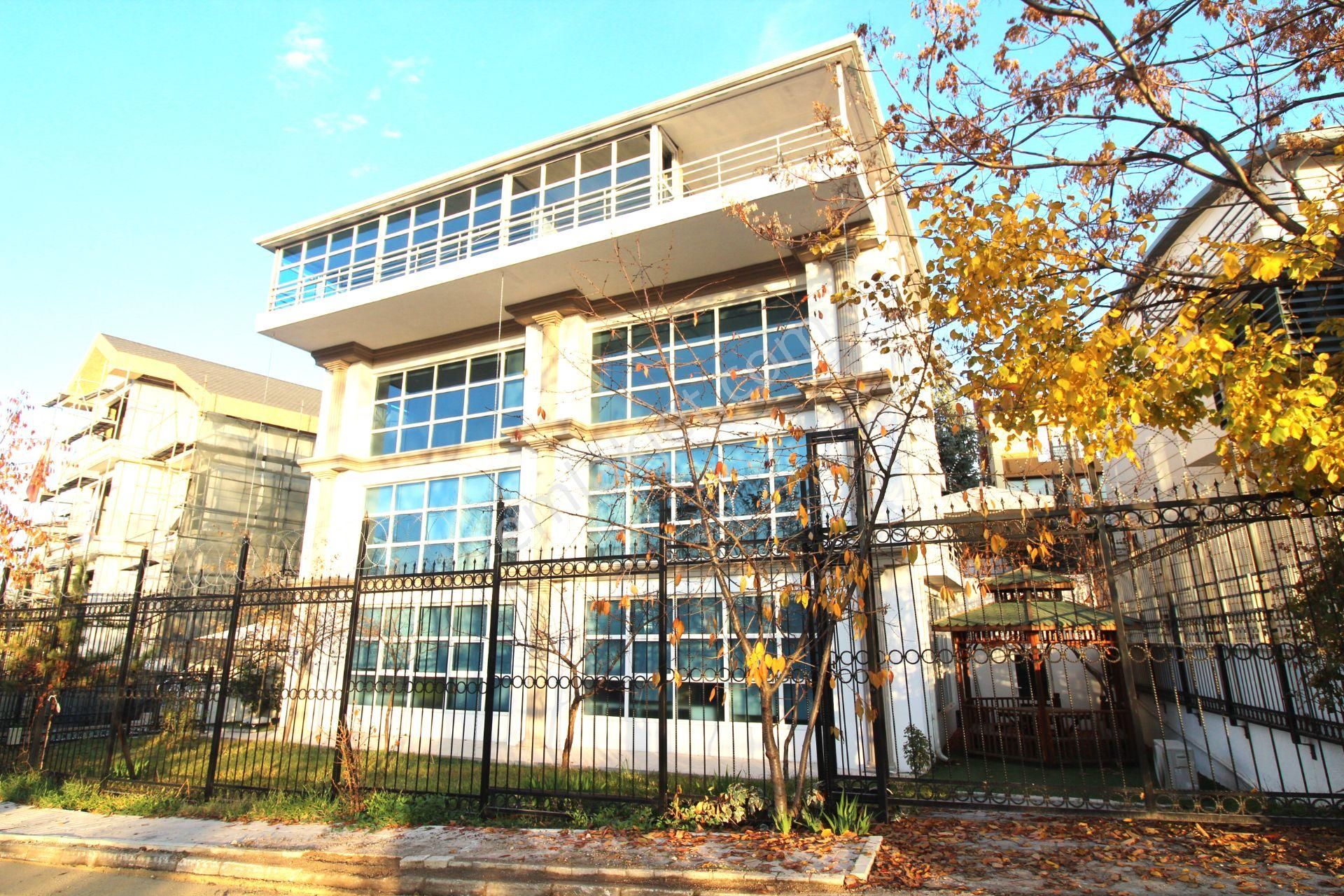 Kiralık Komple Bina 1600m2 4 Katlı Mesa Koru Çankaya - Görsel 2