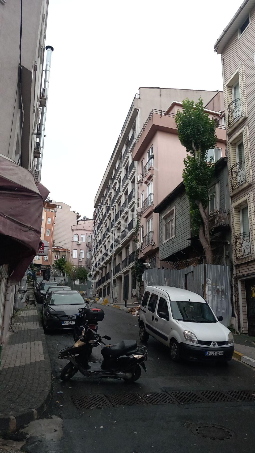 Şişli Harbiyede Cok Karlı Satılık Bina - Görsel 5