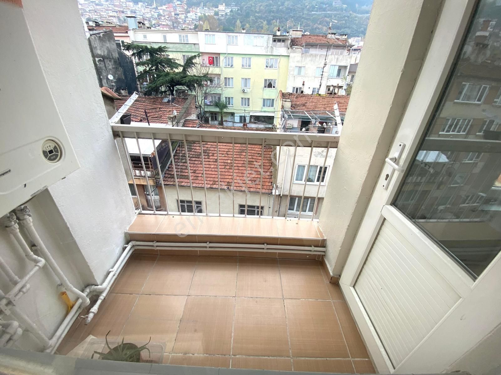 Osmangazi Muradiye Cadde Üstünde Fırsat Daire - Görsel 7