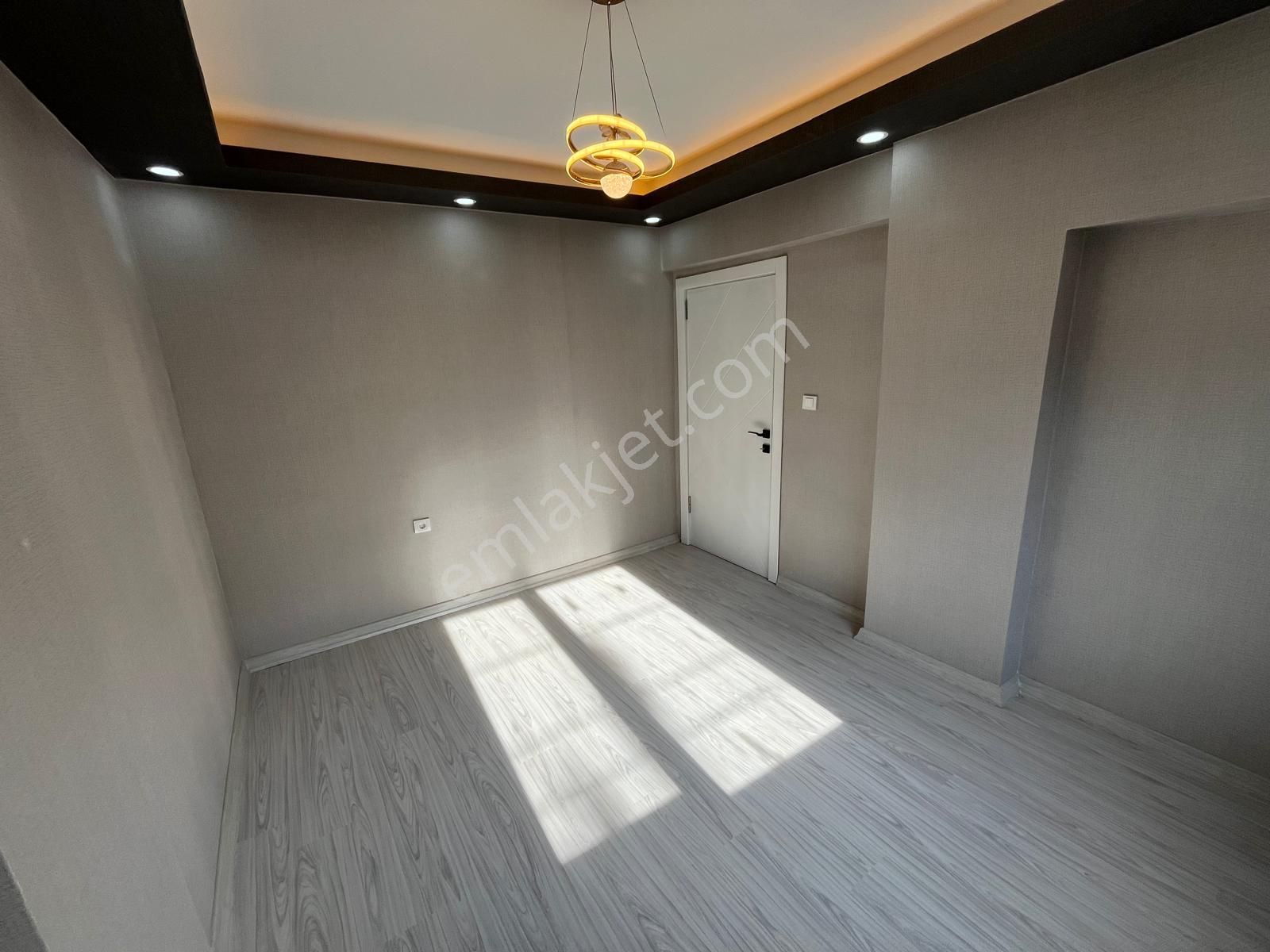 Sincan'da Plevne Mah'de Ultra Lux Yapılı 3+1 130m2 Masrafsız Ön Cephe Satılık Daire - Görsel 13