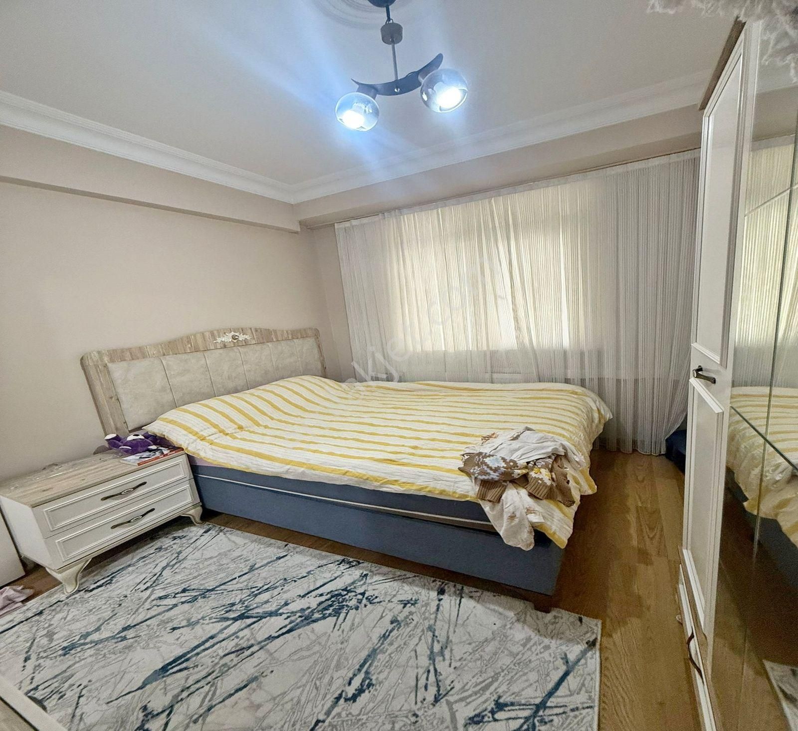 Esenyurt İstiklal Mah.3+1 125m2 Yüksek Giriş İskanlı Yeni Bina - Görsel 4