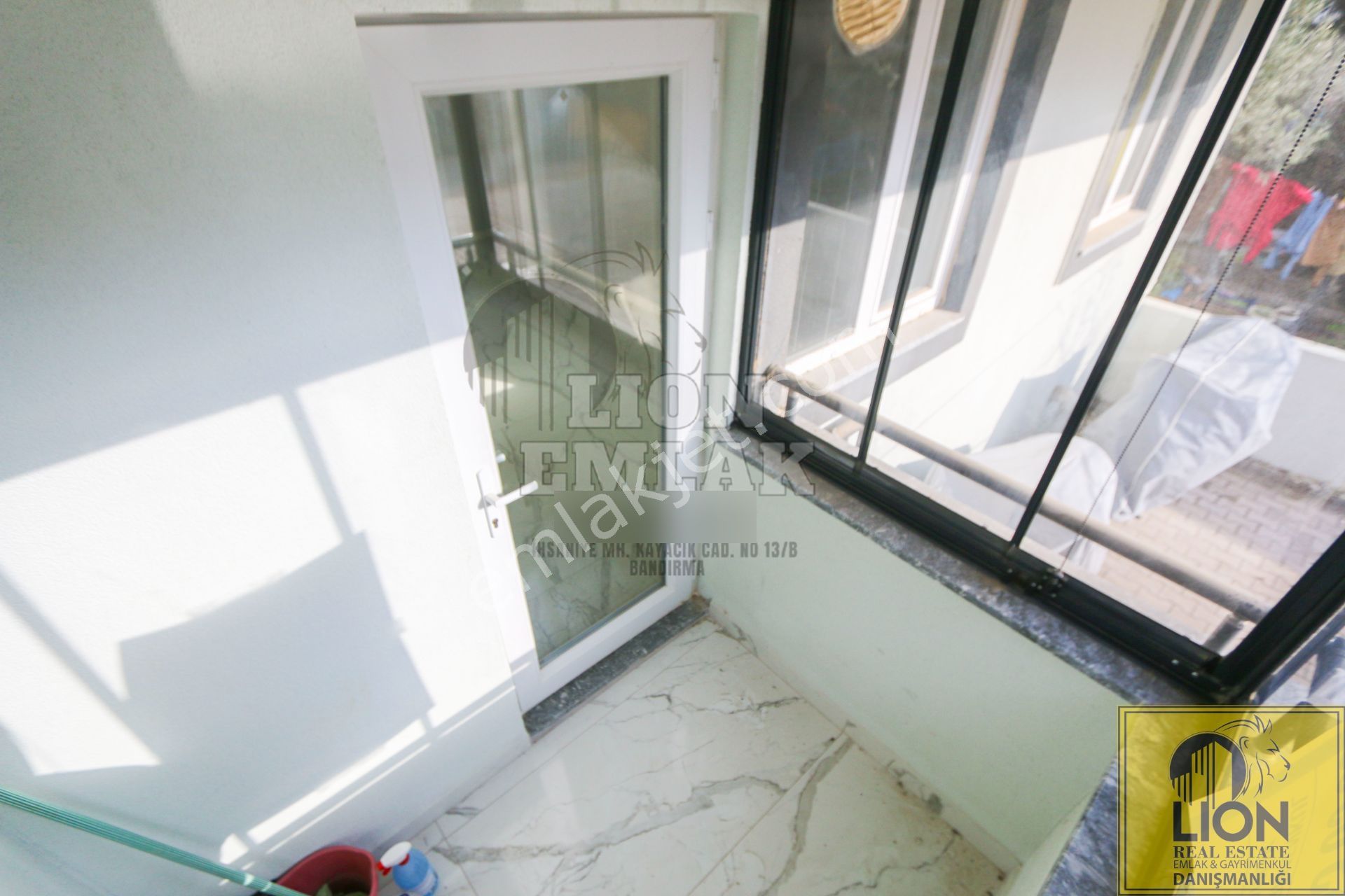 Lıon Emlak'tan 600 Evler'de Sıfır Ayarında , Balkonlu Kiralık 1+1 Daire - Görsel 15