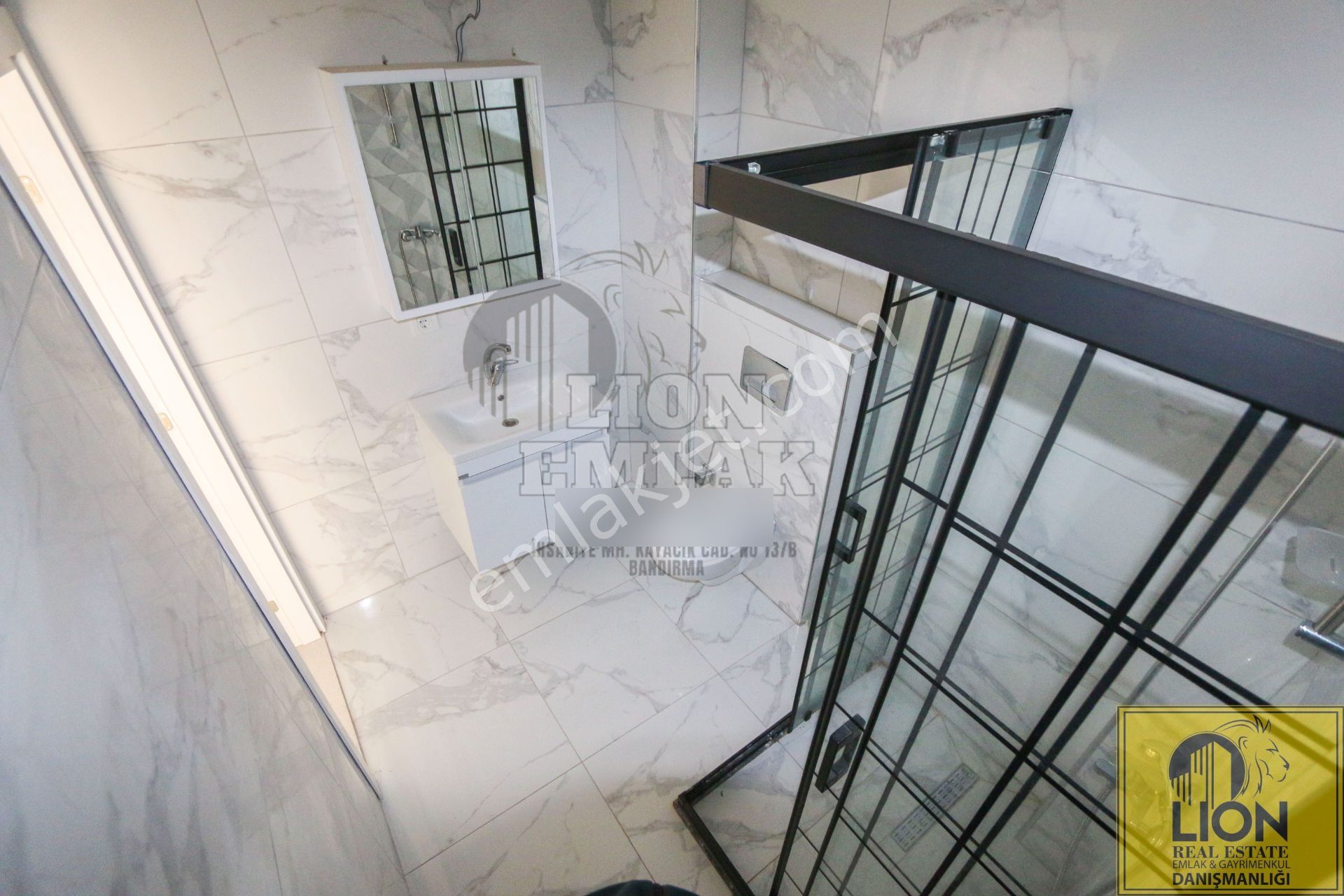 Lıon Emlak'tan 600 Evler'de Sıfır Ayarında , Balkonlu Kiralık 1+1 Daire - Görsel 18