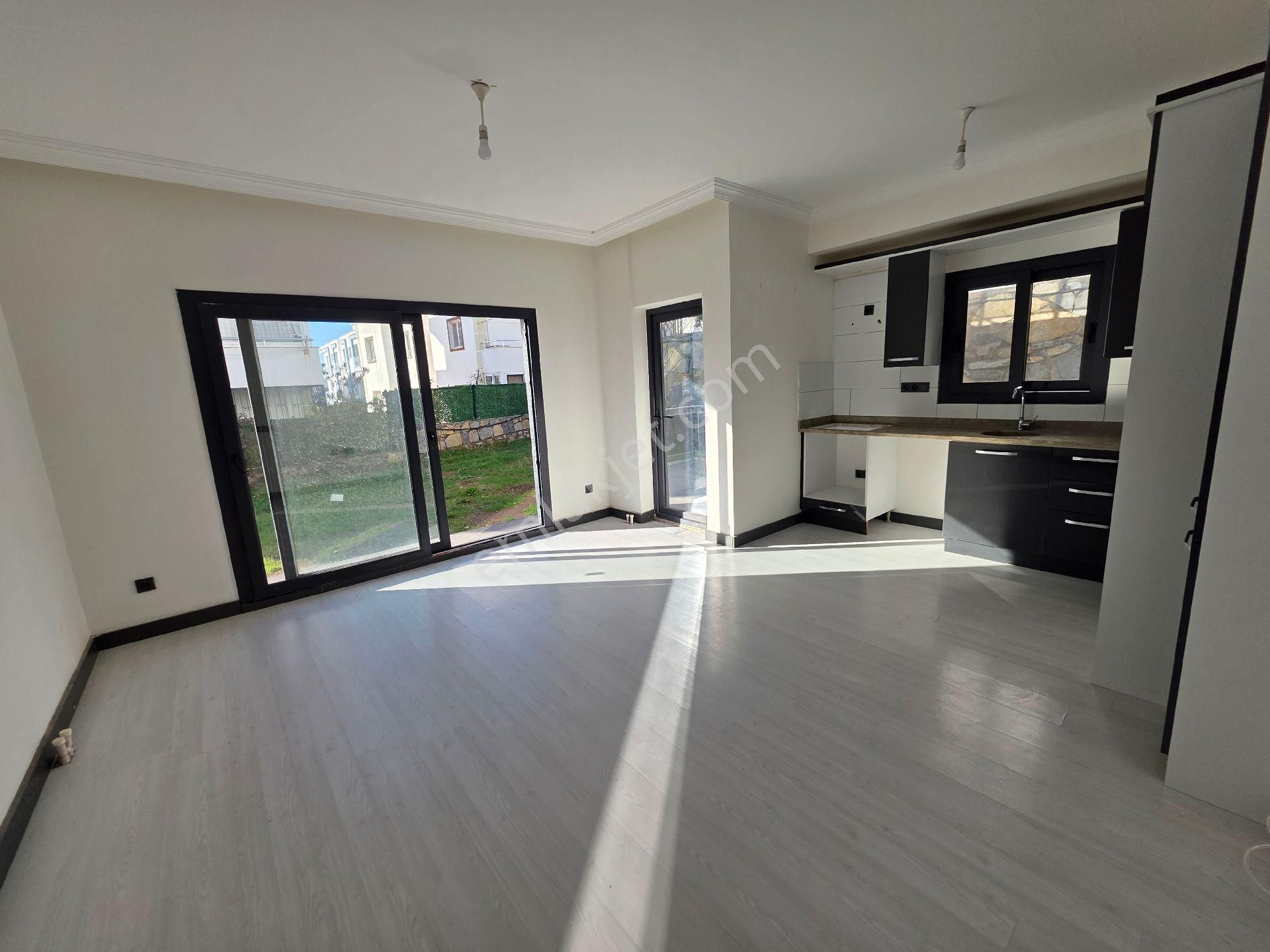 Mumcular Da Satılık 2+1 Bahçe Katı Daire - Görsel 22