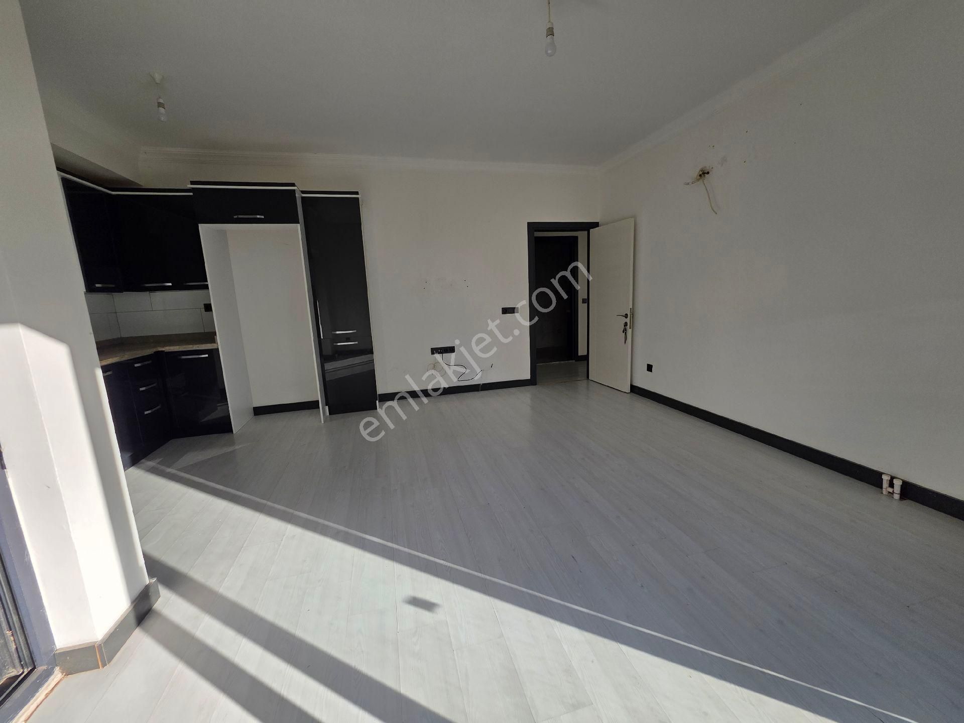 Mumcular Da Satılık 2+1 Bahçe Katı Daire - Görsel 28