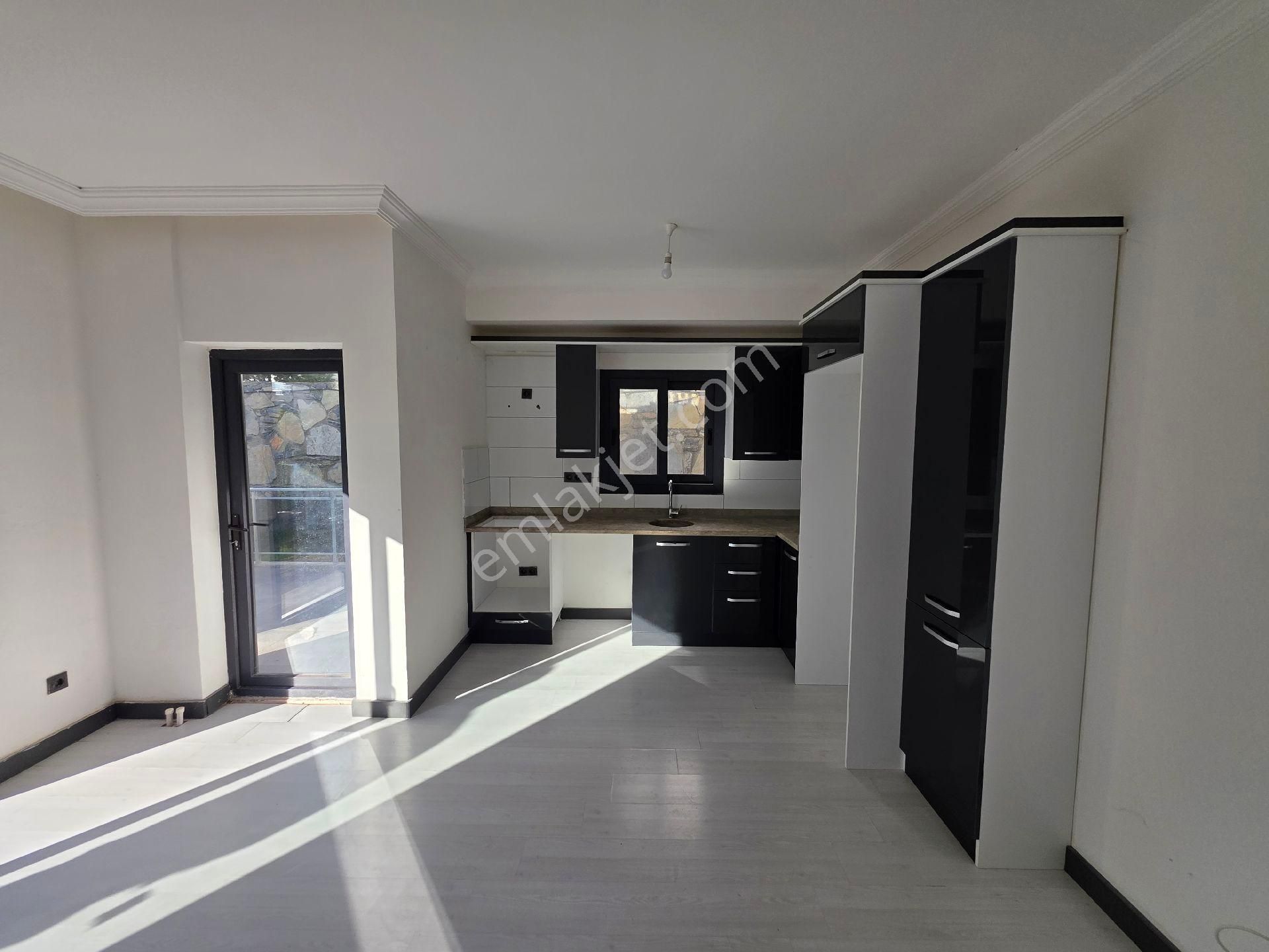 Mumcular Da Satılık 2+1 Bahçe Katı Daire - Görsel 2