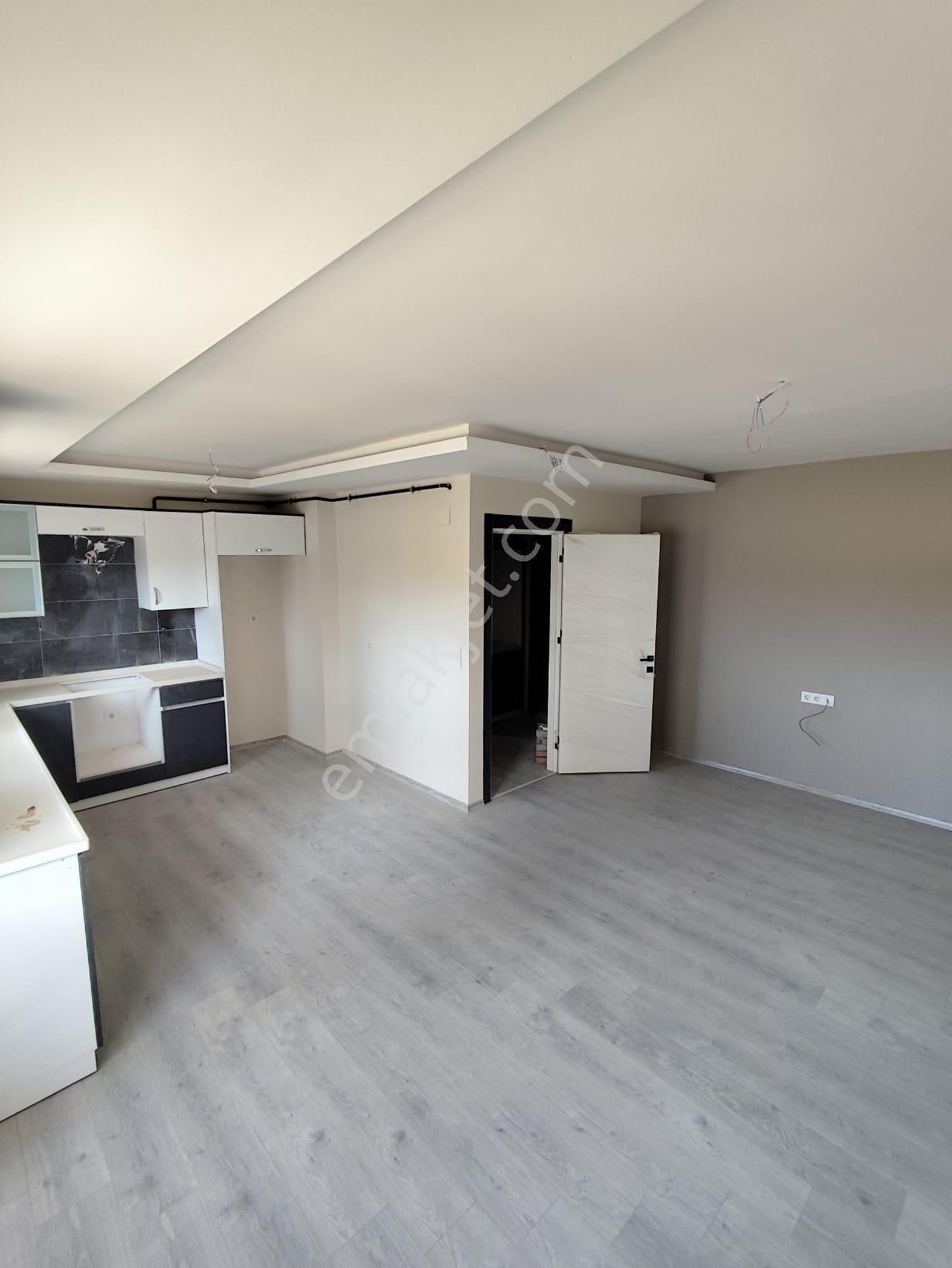 Sarıçam Osmangazi'de 2+1 Geniş Oturum Sıfır Daire Az Katlı