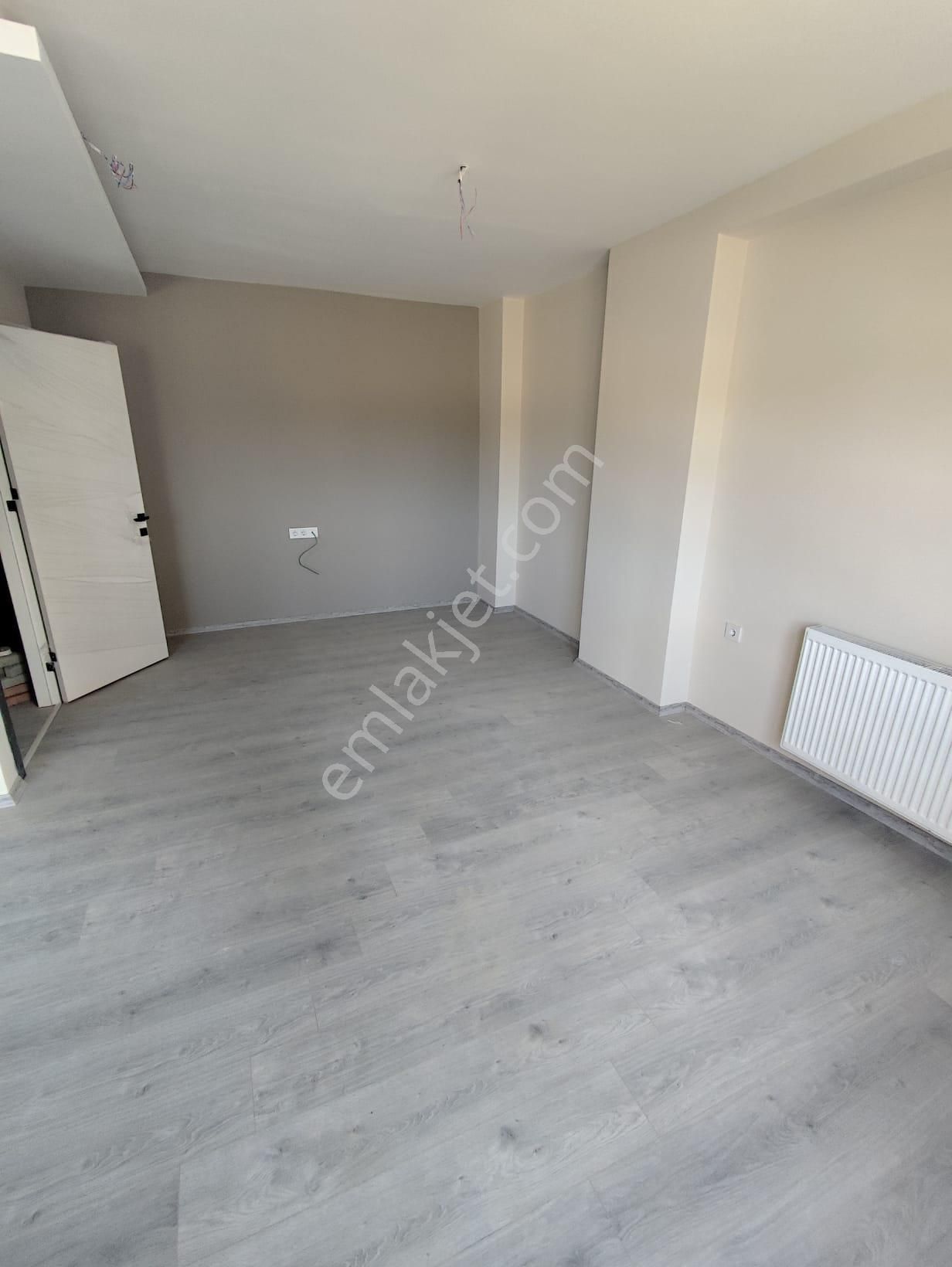 Sarıçam Osmangazi'de 2+1 Geniş Oturum Sıfır Daire Az Katlı - Görsel 12