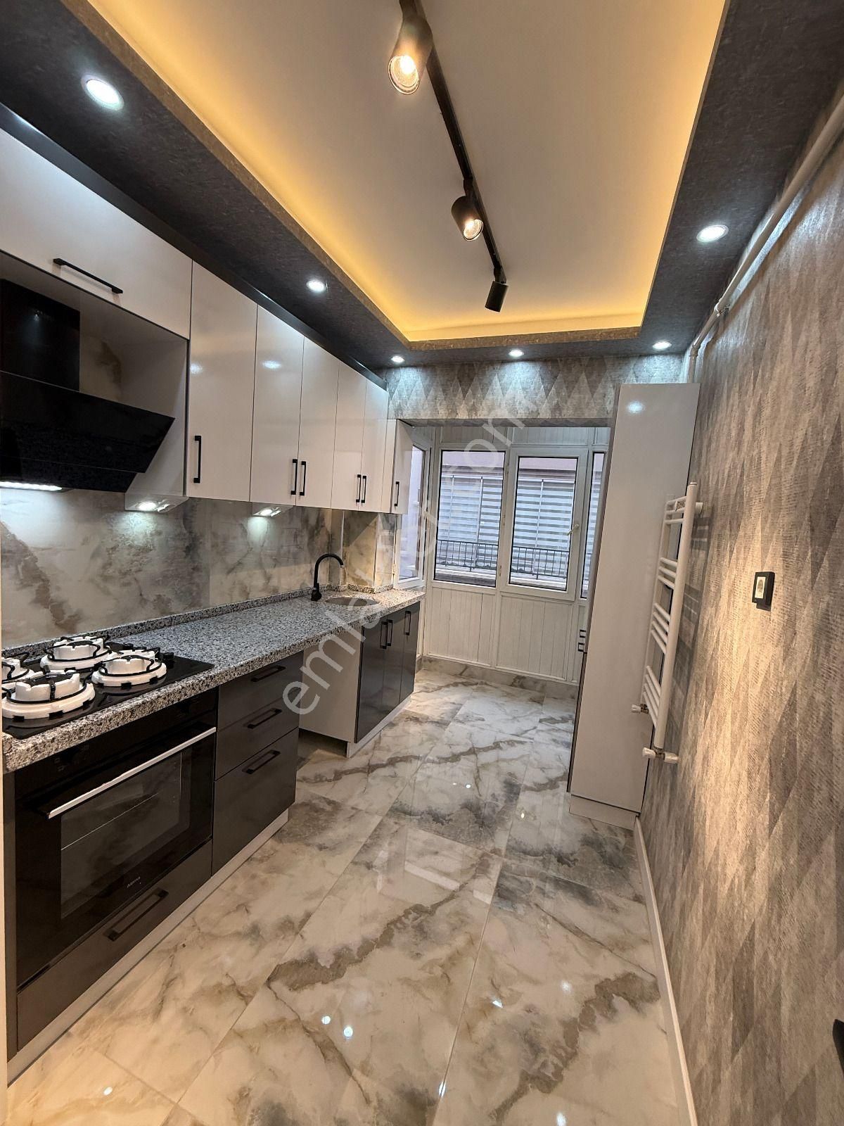 Ascelik"den" Büyüleyici Yapısı İle 3+1 1 Katta Manzarali !! - Görsel 7