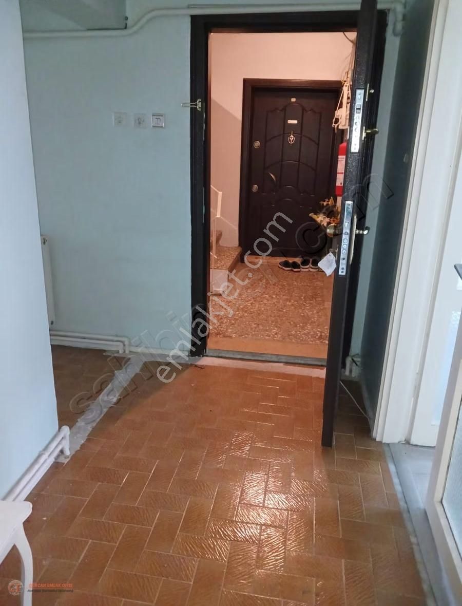 Çift Cepheli Kiralık Ferah Daire - Görsel 14