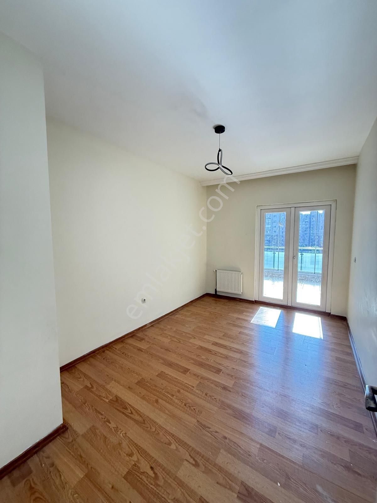 Kıyıkent Tokide Cam Balkonlu Yeni Boyalı 2+1 Kiralık Daire - Görsel 17