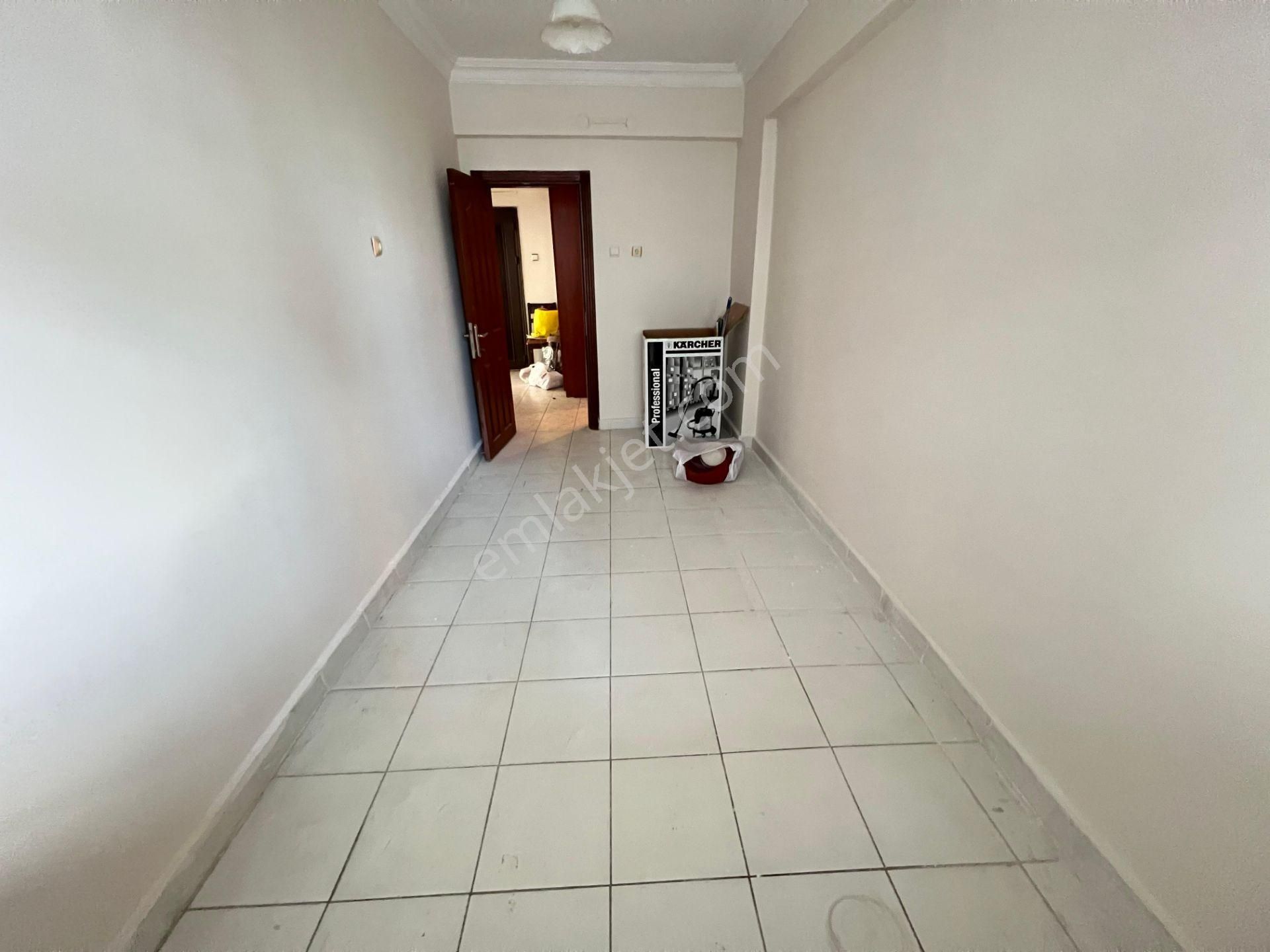 Ergünden Pirireiste Asansörlü Ara Kat Satılık 4+1 Daire - Görsel 24
