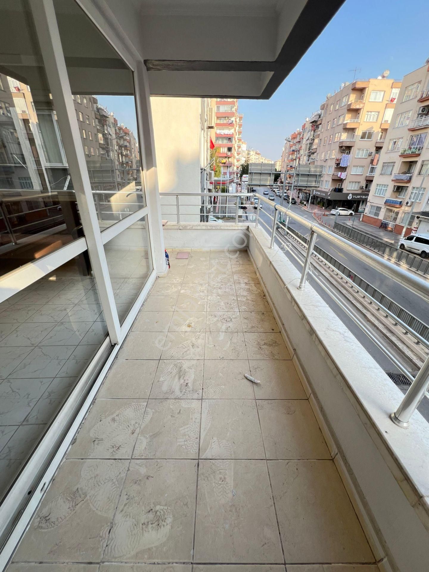 Ergünden Pirireiste Asansörlü Ara Kat Satılık 4+1 Daire - Görsel 35