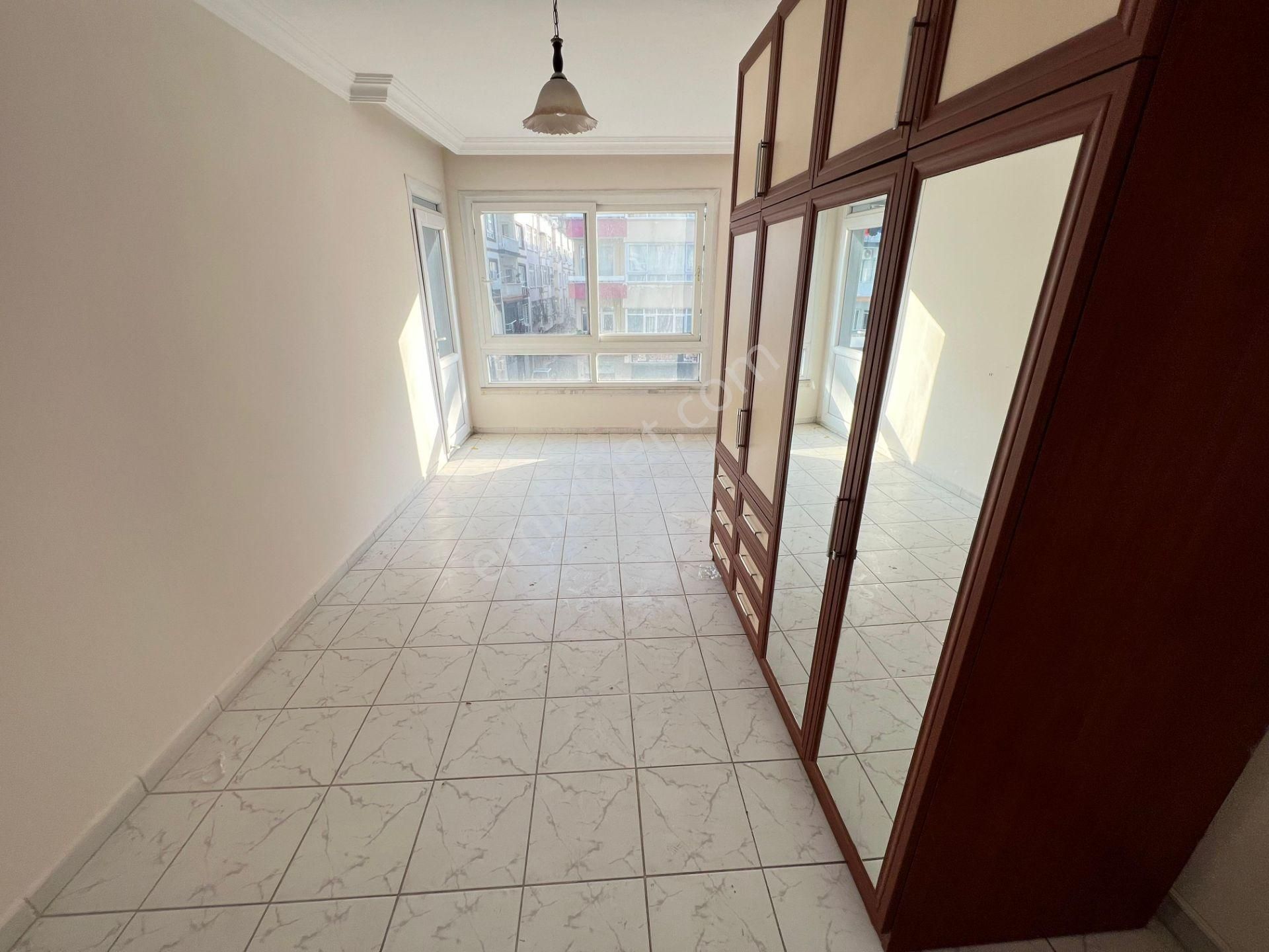 Ergünden Pirireiste Asansörlü Ara Kat Satılık 4+1 Daire - Görsel 20