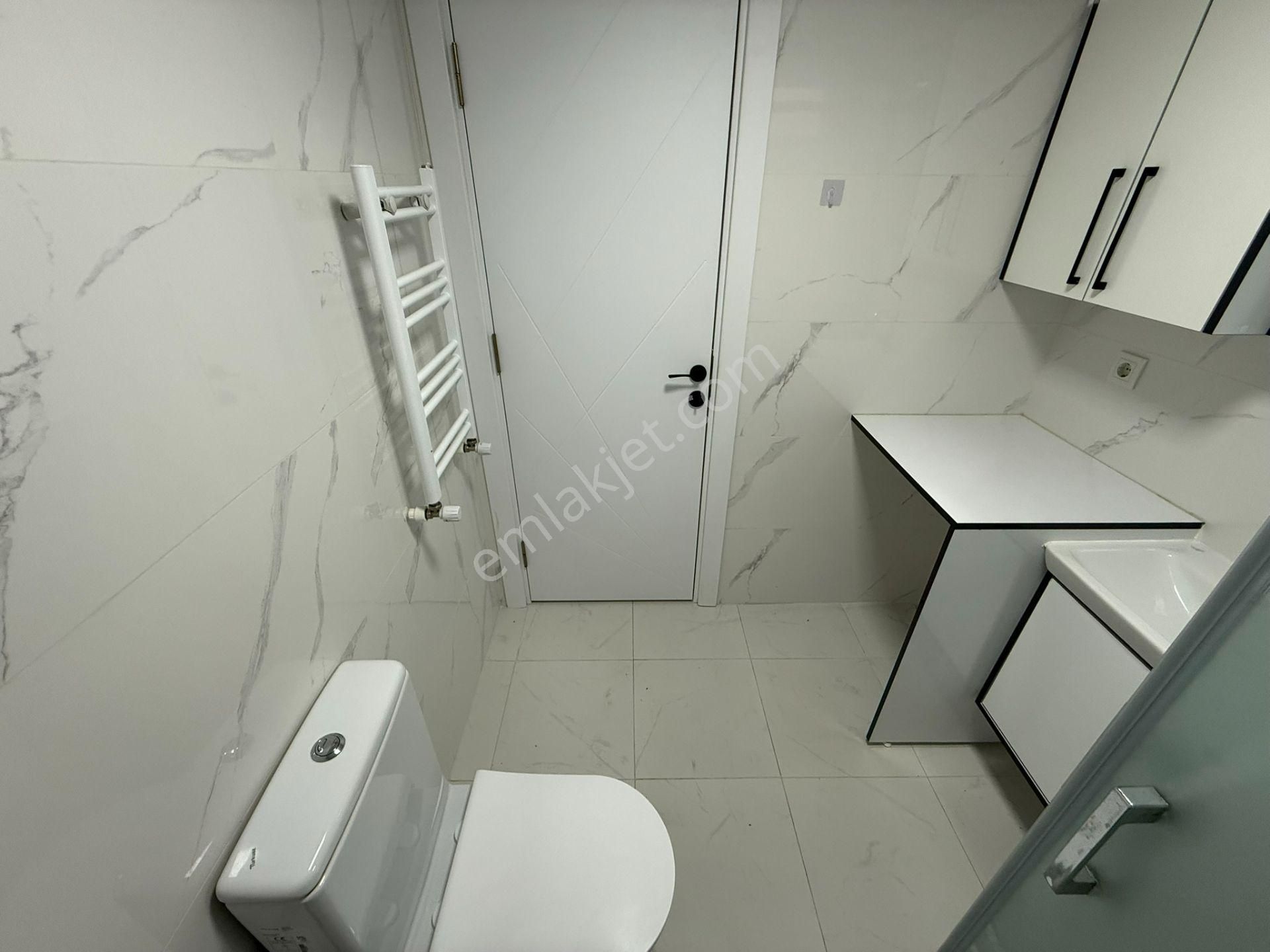 Çiğli Balatçık'ta Kiralık 1+1 Doğalgazlı Daire - Görsel 27