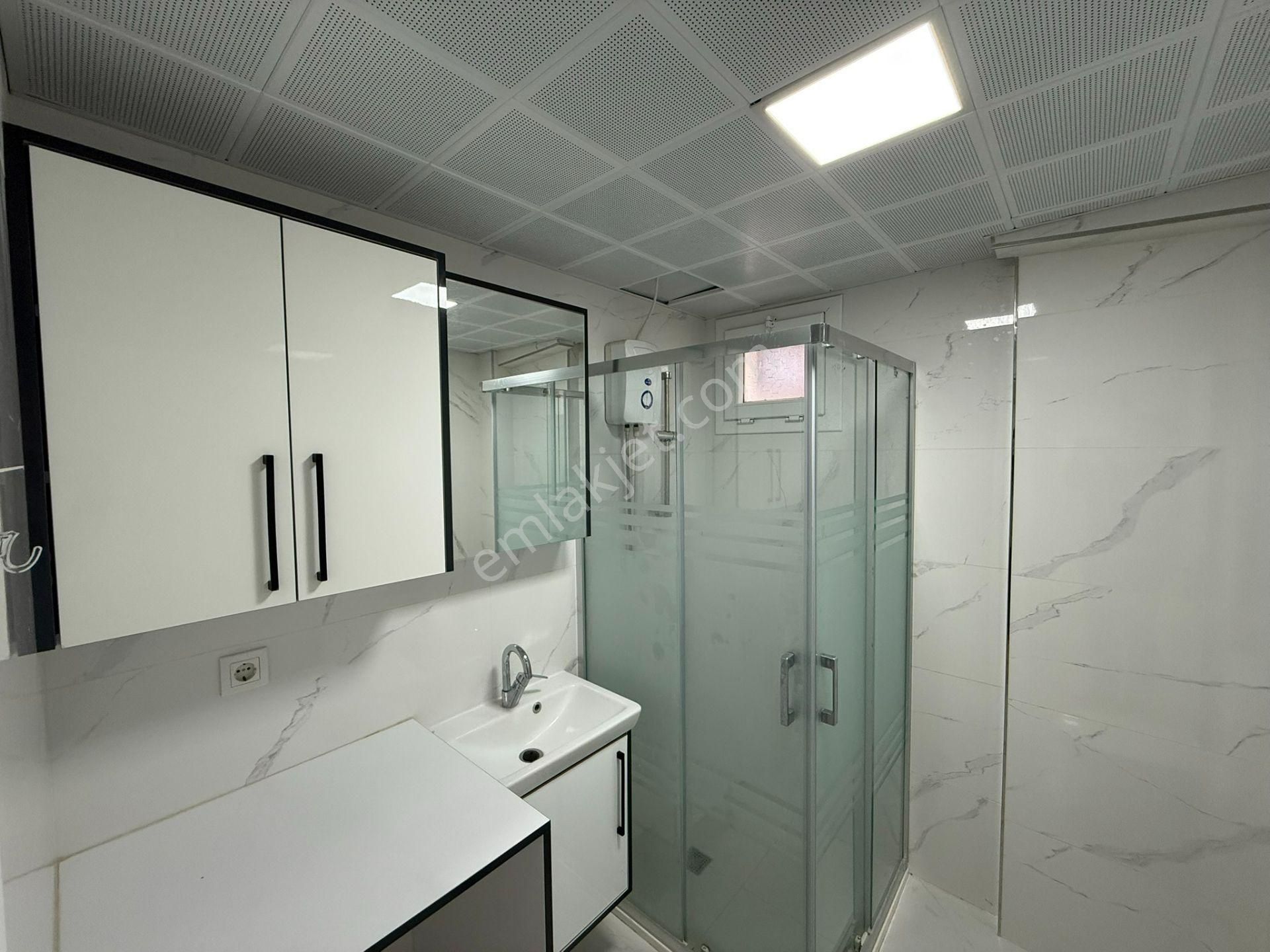 Çiğli Balatçık'ta Kiralık 1+1 Doğalgazlı Daire - Görsel 28