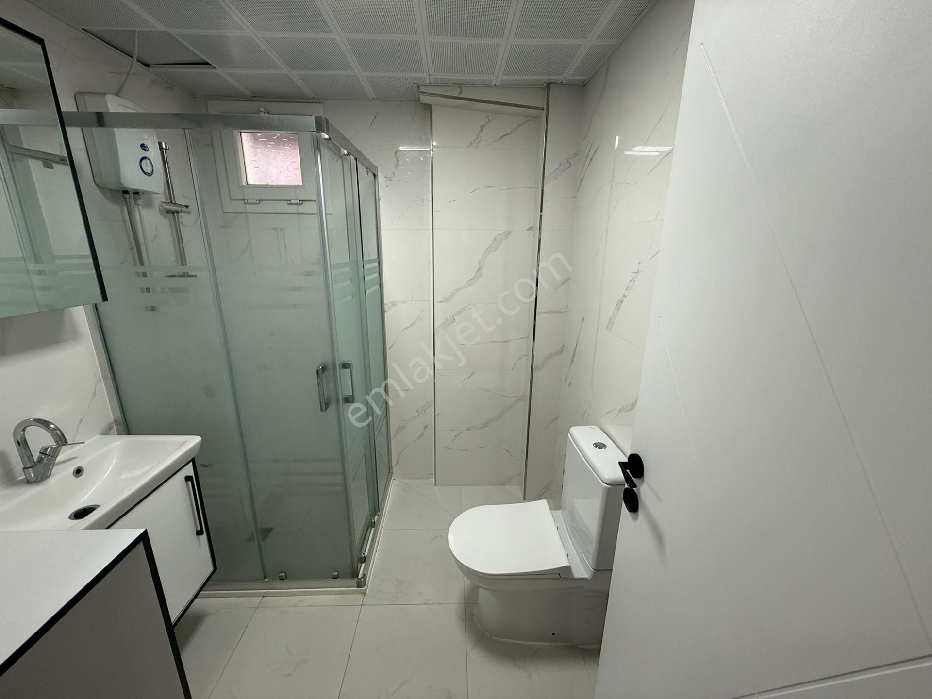 Çiğli Balatçık'ta Kiralık 1+1 Doğalgazlı Daire - Görsel 24