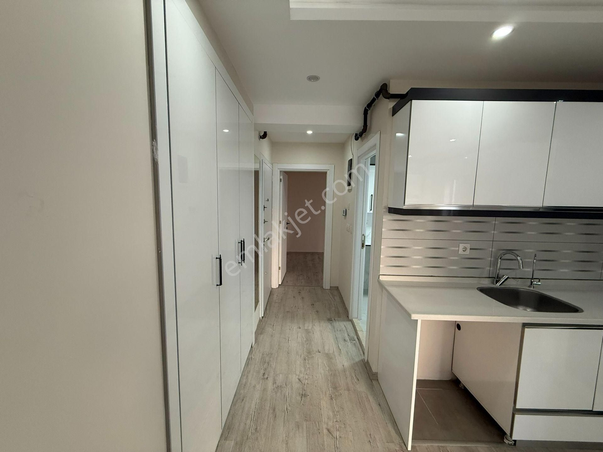 Çiğli Balatçık'ta Kiralık 1+1 Doğalgazlı Daire - Görsel 29