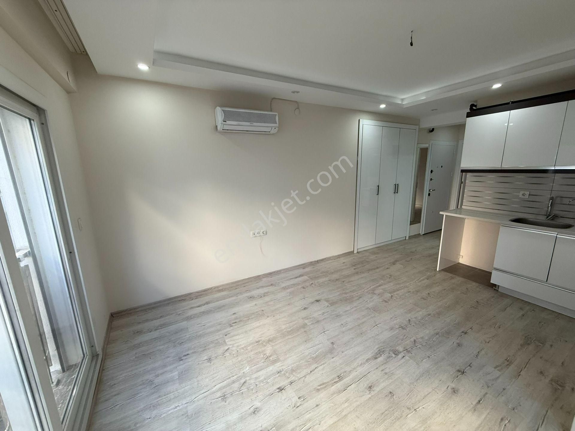 Çiğli Balatçık'ta Kiralık 1+1 Doğalgazlı Daire - Görsel 14