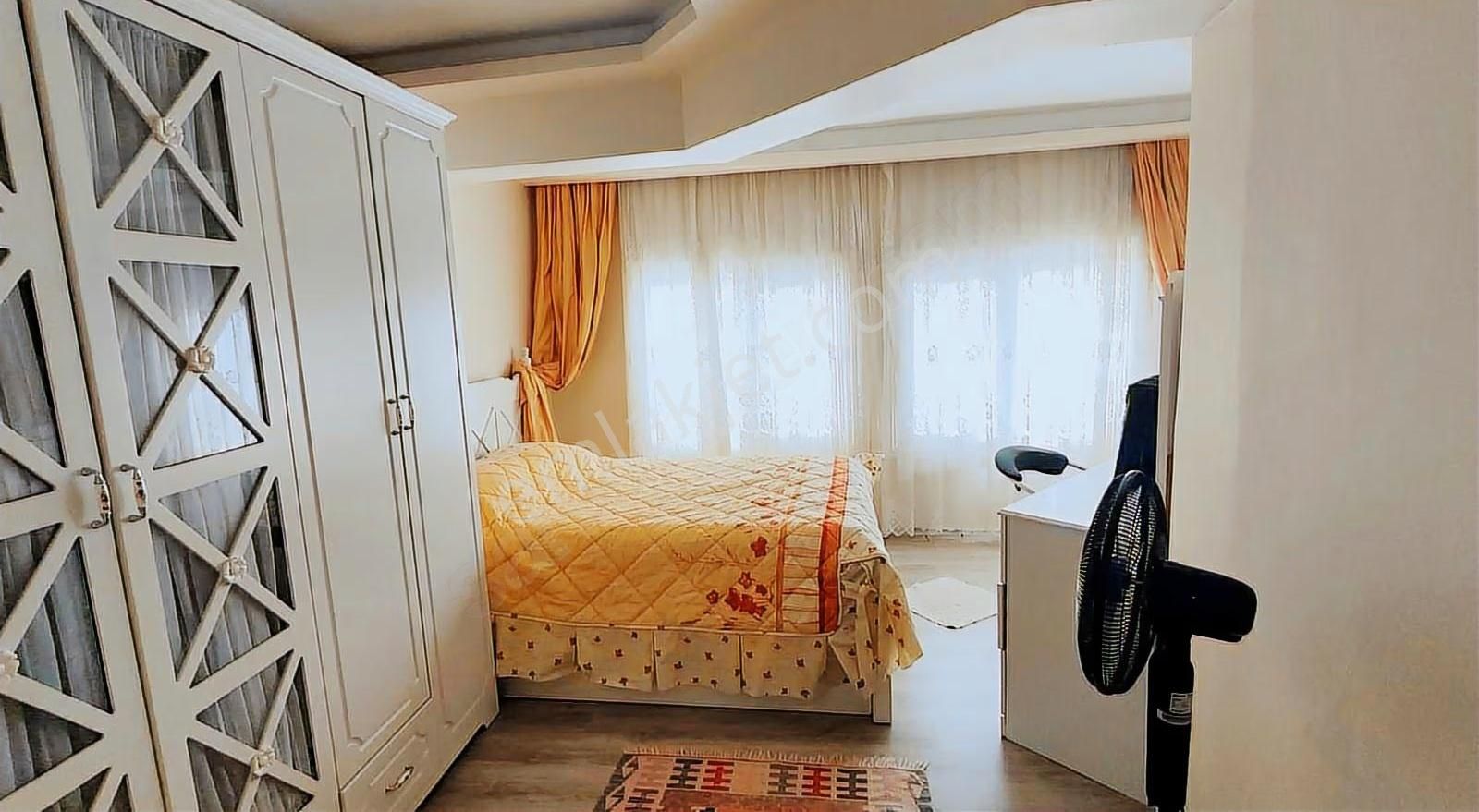 Antalya Kadriye'caddeye Yakın Denize Fırsat Villa Yazlık Triplex - Görsel 13