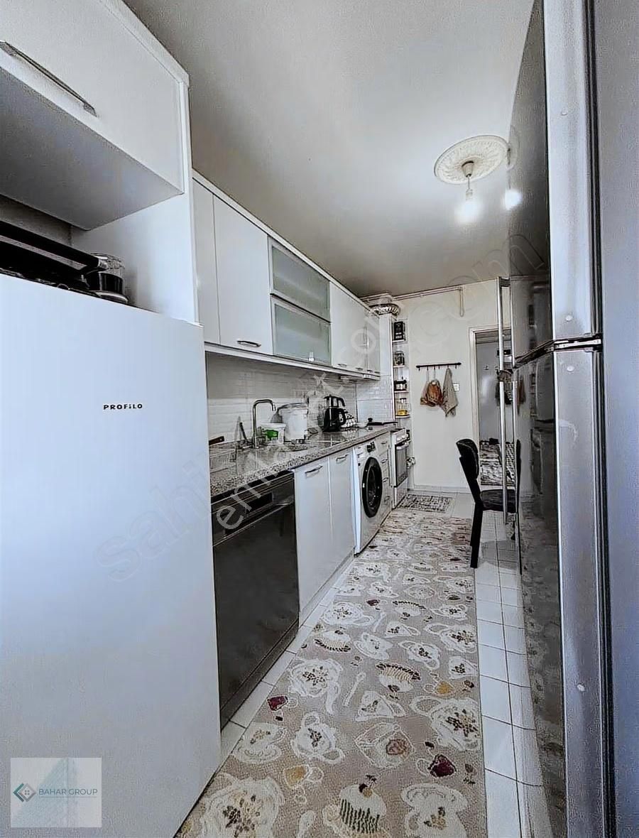 Beyazşehir De Tramvaya 2 Dakika Fırsat Dairesi - Görsel 10