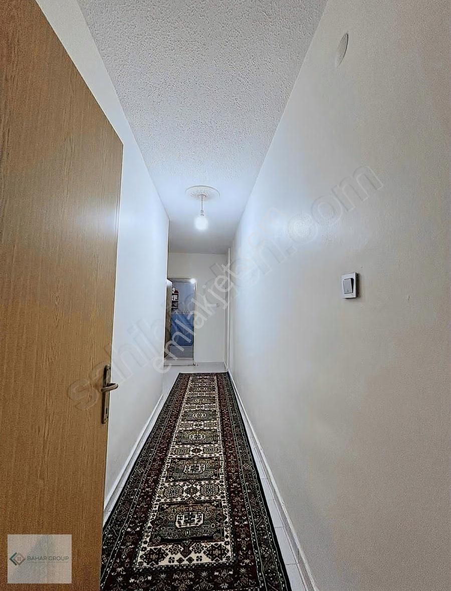 Beyazşehir De Tramvaya 2 Dakika Fırsat Dairesi - Görsel 19