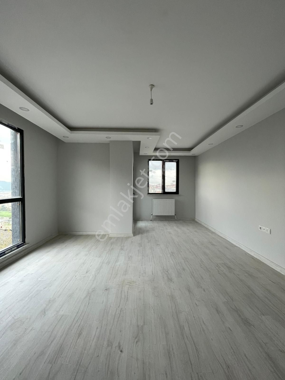 Sultanbeyli Akşemsettin Mah. Sıfır Bina 4+1 Çatı Dubleks - Görsel 4