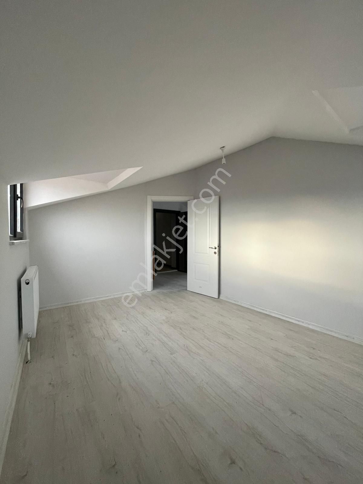 Sultanbeyli Akşemsettin Mah. Sıfır Bina 4+1 Çatı Dubleks - Görsel 34