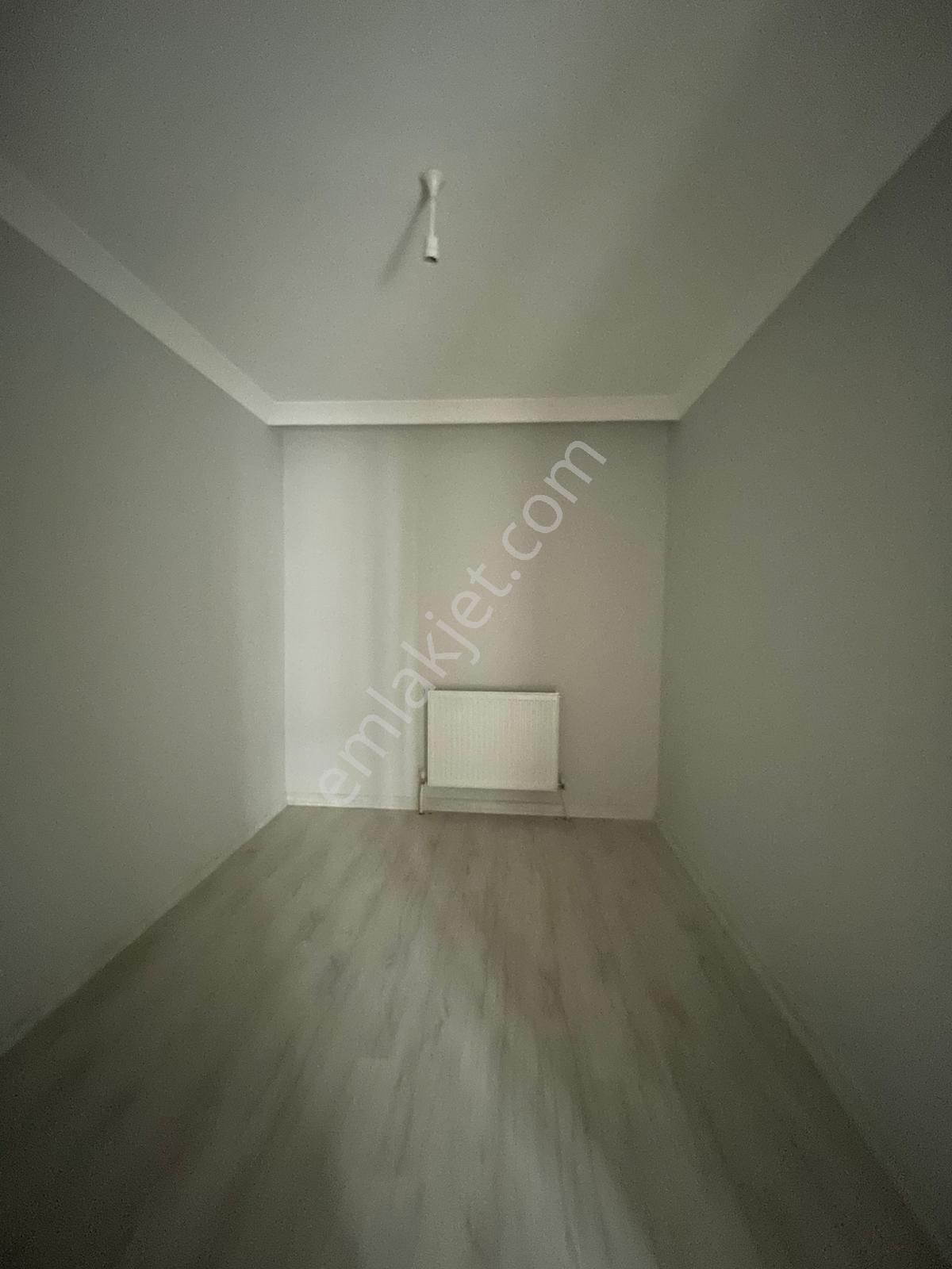 Sultanbeyli Akşemsettin Mah. Sıfır Bina 4+1 Çatı Dubleks - Görsel 18