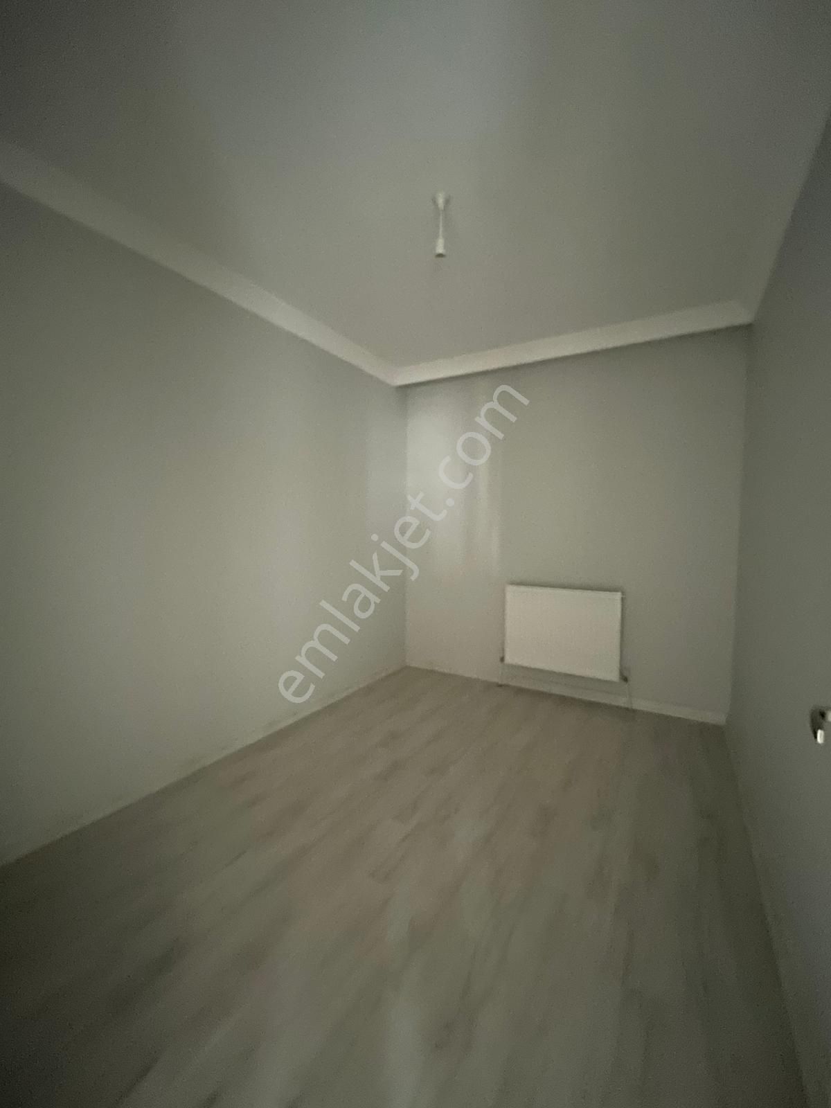 Sultanbeyli Akşemsettin Mah. Sıfır Bina 4+1 Çatı Dubleks - Görsel 15