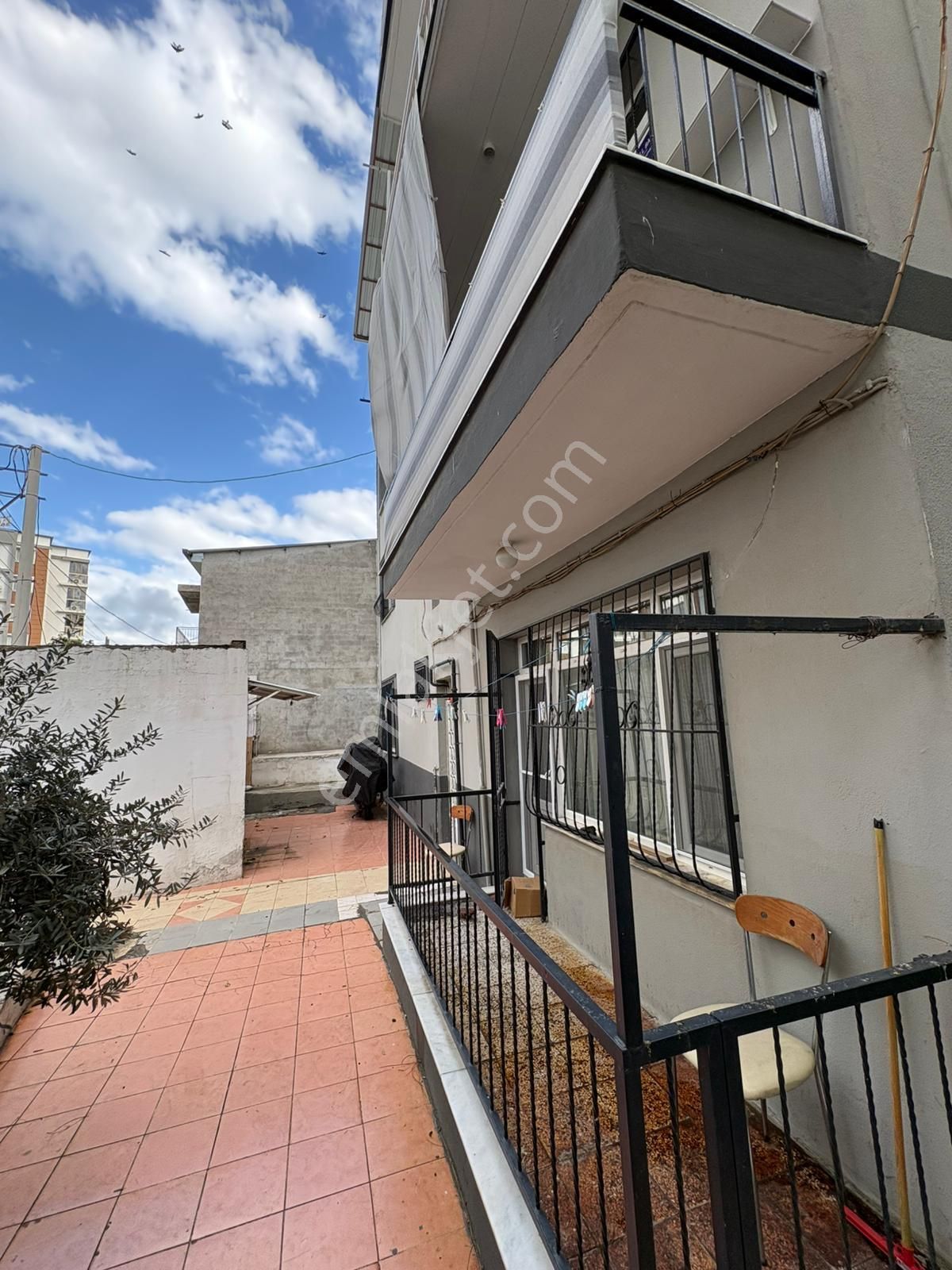 Menemen Yahselli De 269 M2 Arsada Satılık 4 Daire 1 Dükkan. - Görsel 7