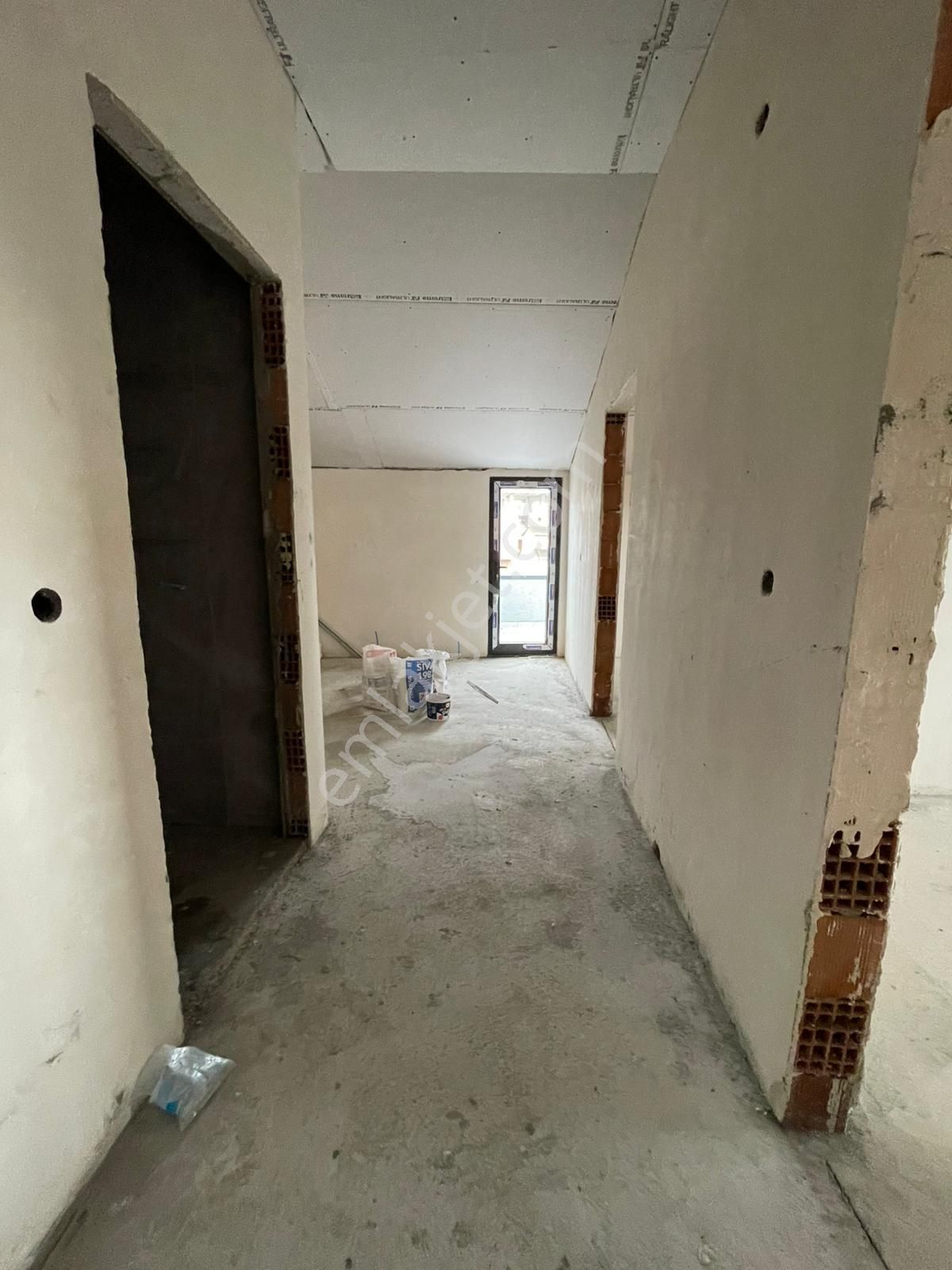 Sultanbeyli Bosna Bulvarına Köşe Sıfır Bina 4+1 Çatı Dubleks - Görsel 34