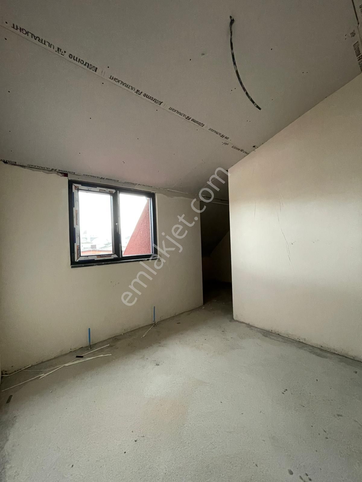 Sultanbeyli Bosna Bulvarına Köşe Sıfır Bina 4+1 Çatı Dubleks - Görsel 31