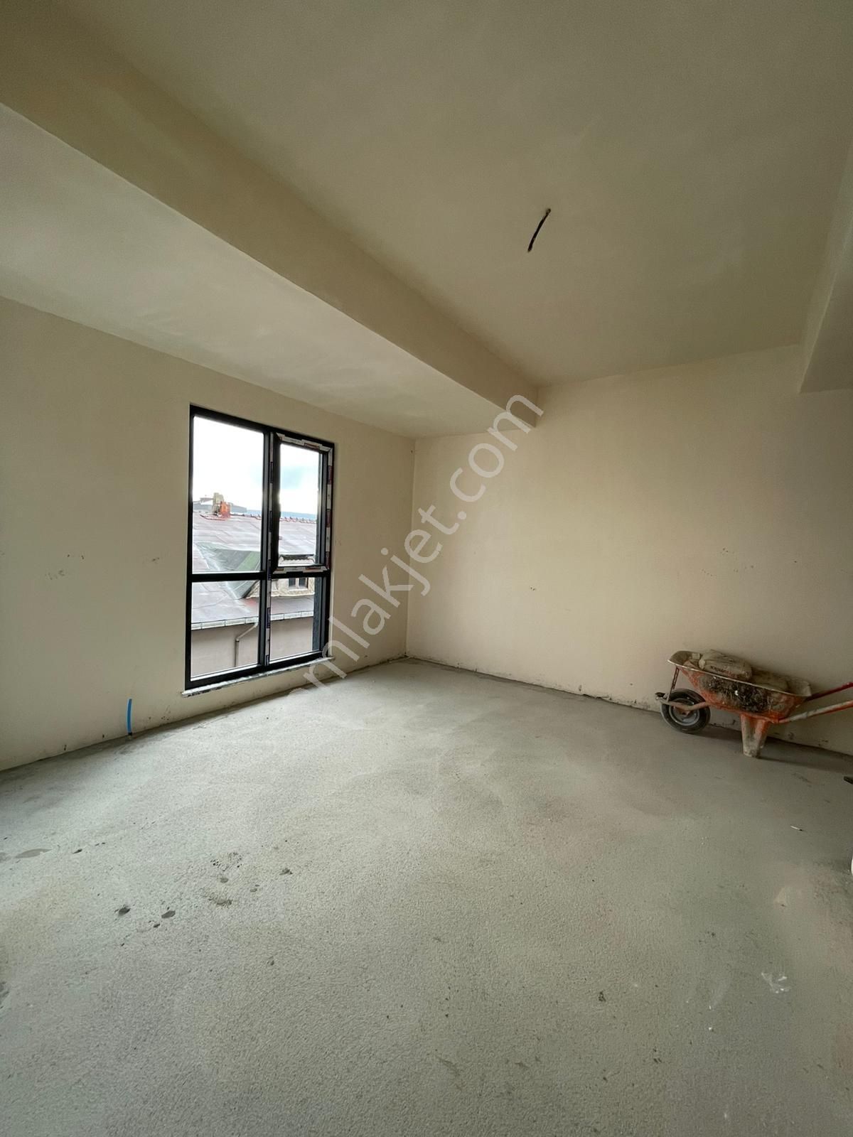 Sultanbeyli Bosna Bulvarına Köşe Sıfır Bina 4+1 Çatı Dubleks - Görsel 5