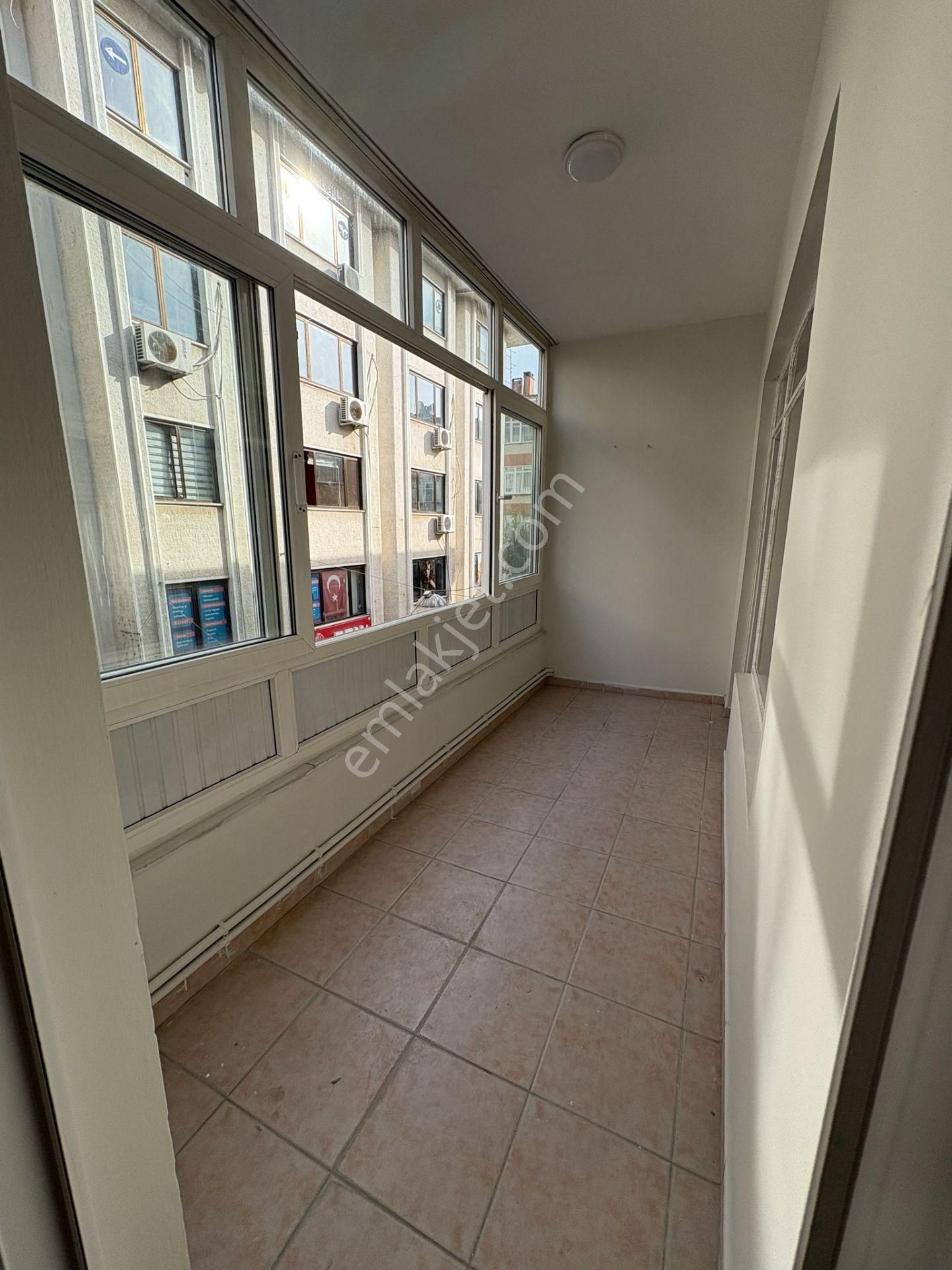 Pendik Marmaray'a Yakın Kiralık Geniş 2+1 Daire - Görsel 4
