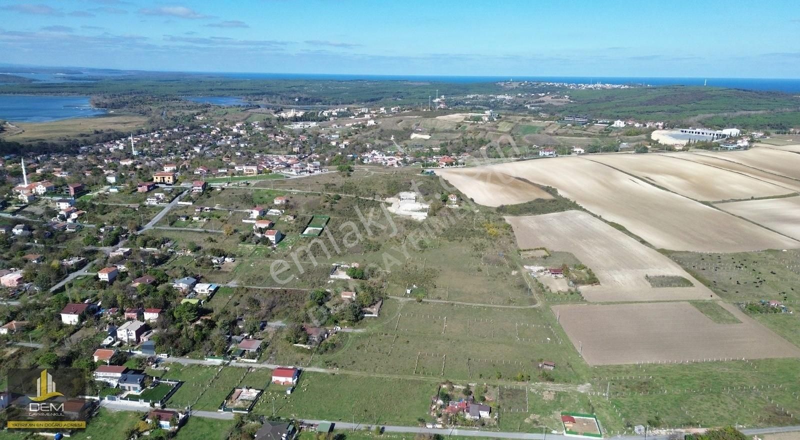 Arnavutköy Durusuda (terkos) Y.kayıt Belgeli Ev Ve 1036m² Arsası - Görsel 17