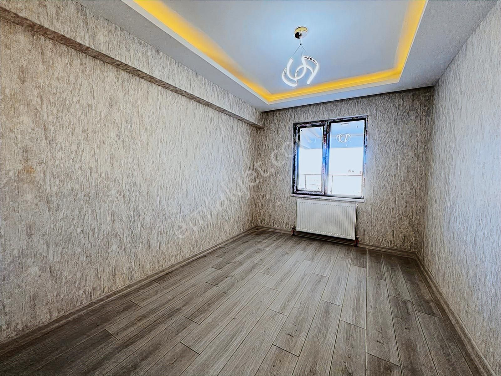 Engin Emlak'tan Manzarlı 4+1 Site İçerisin'de G.odalı Daire - Görsel 18