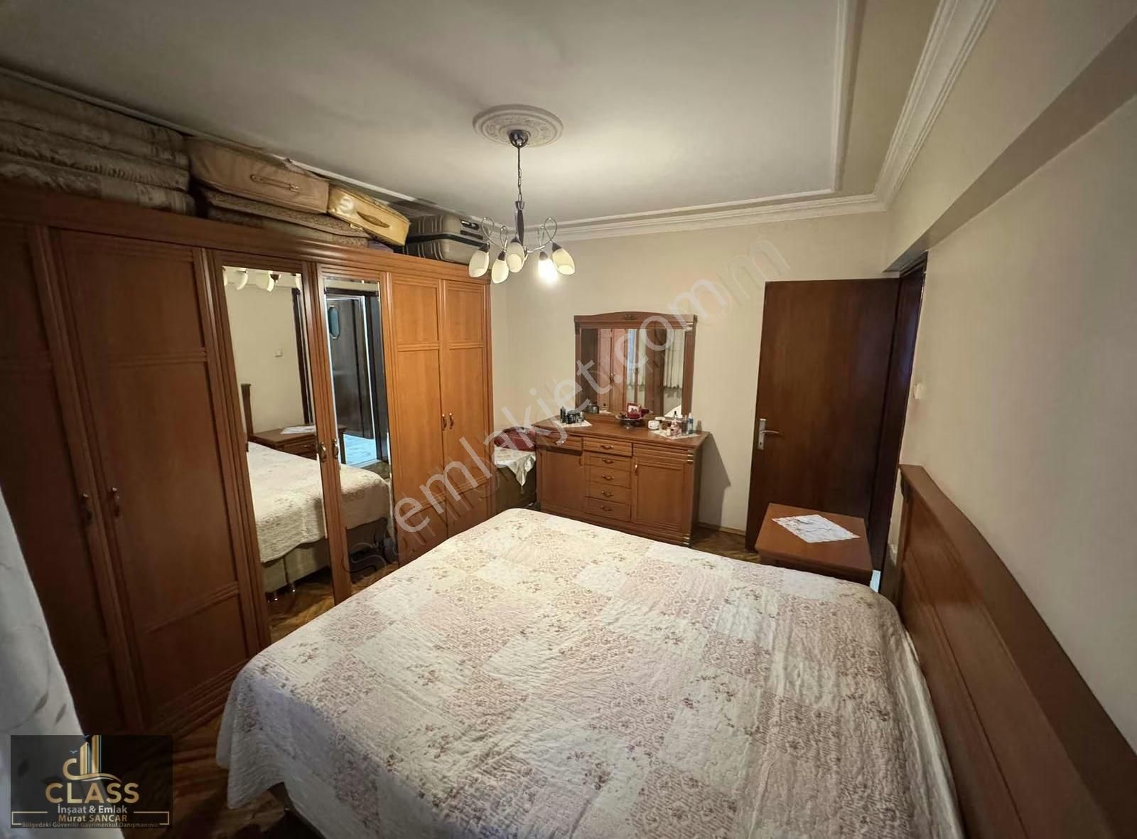 Class Emlaktan 100.yıl Mah.altyolda Satılık3+1 Dairemiz. - Görsel 3