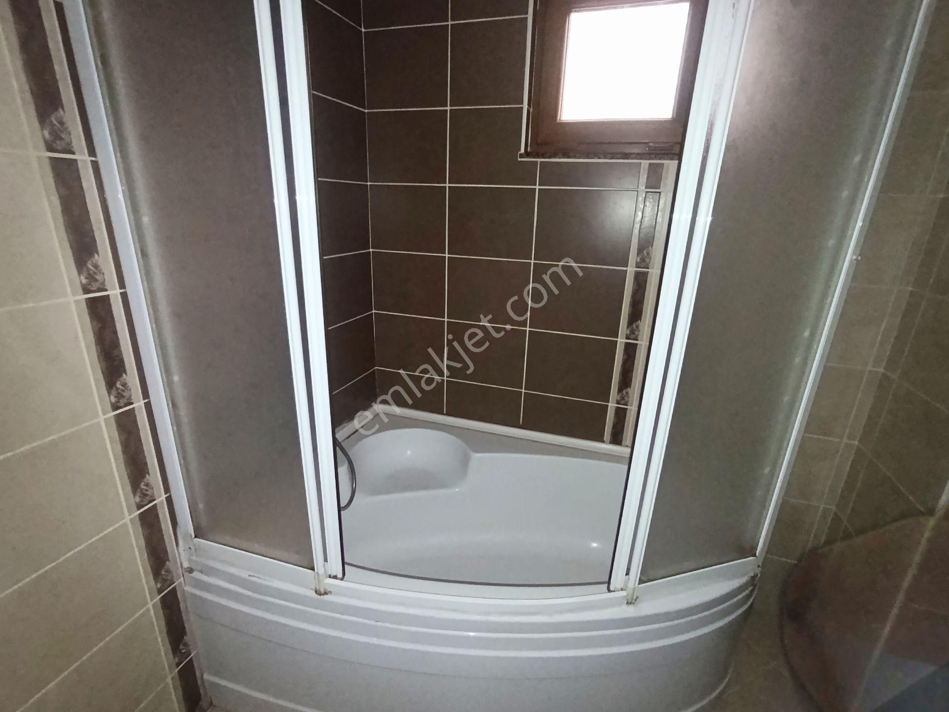 Çanakkale Cevatpaşa Kordona Yürüme Mesafesinde 3+1 Kiralık Daire - Görsel 24