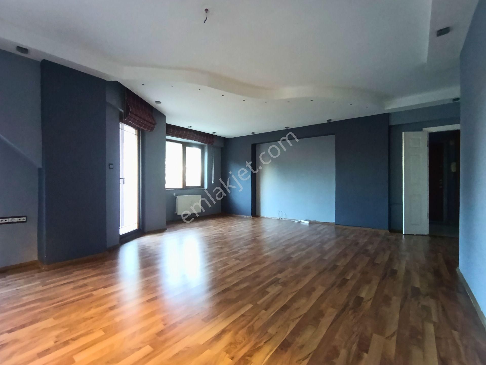 Çanakkale Cevatpaşa Kordona Yürüme Mesafesinde 3+1 Kiralık Daire - Görsel 14