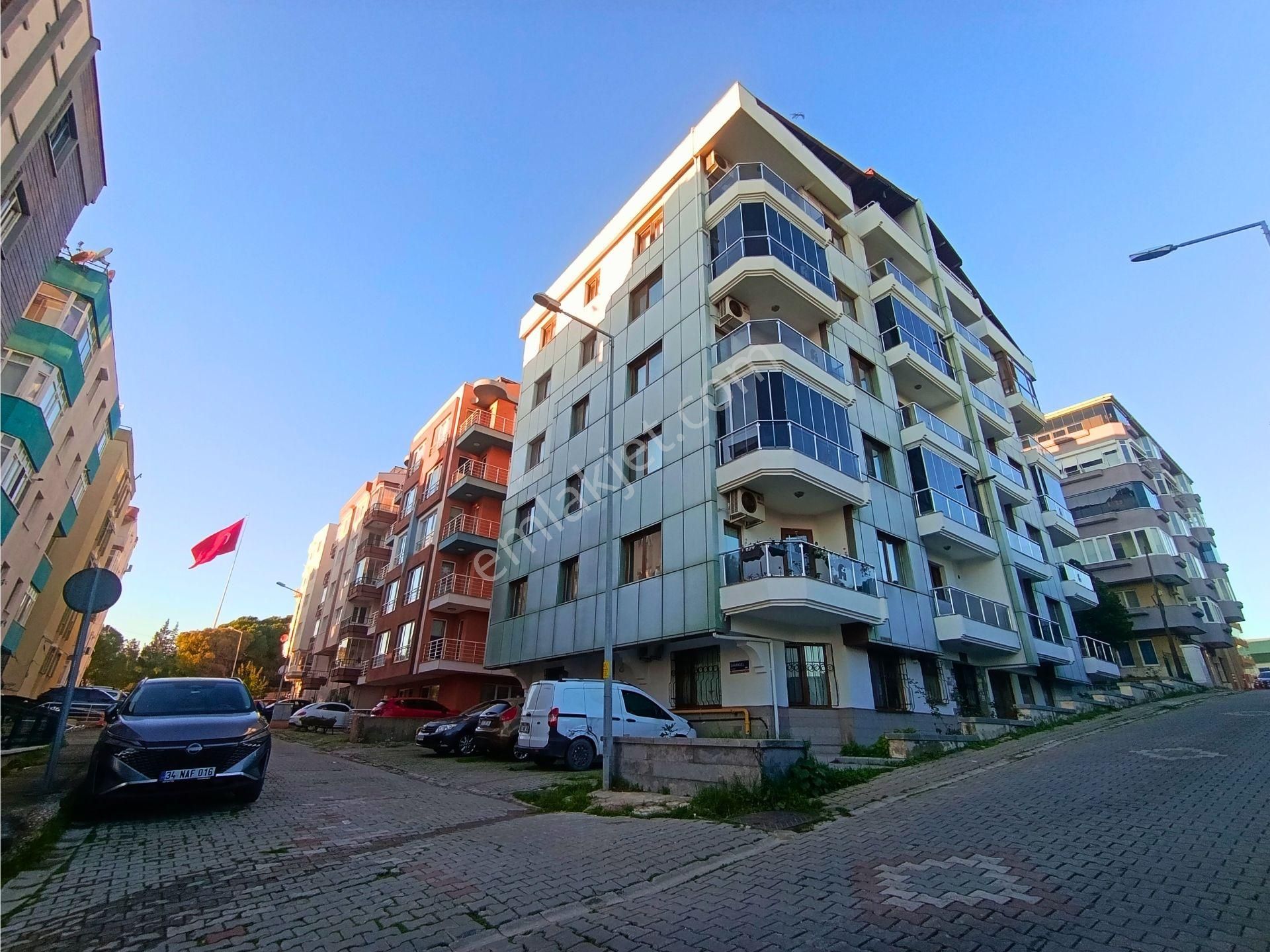 Çanakkale Cevatpaşa Kordona Yürüme Mesafesinde 3+1 Kiralık Daire