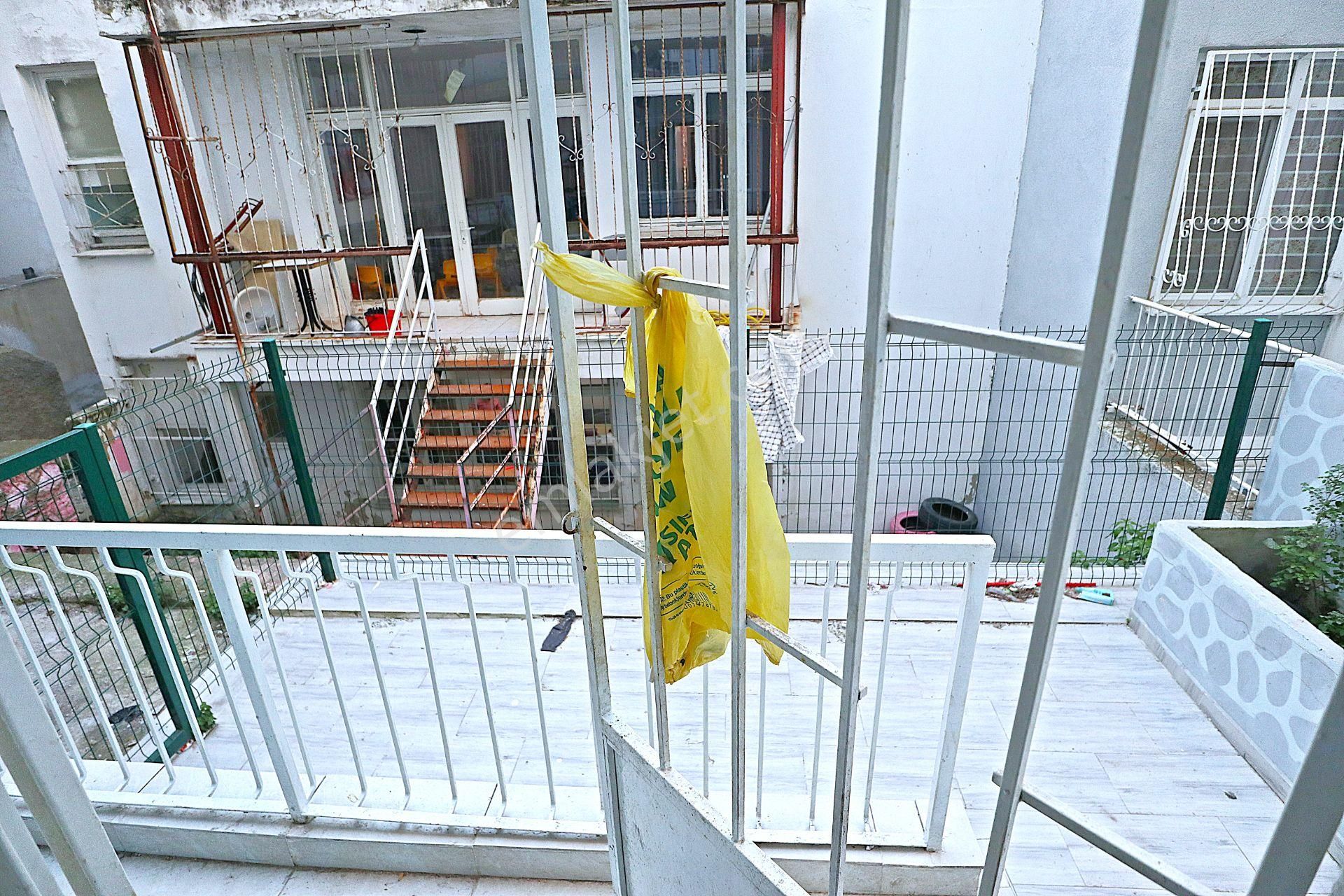 Behçet Uz Parkına Mithatpaşa Caddesine Yakın Kiralık Daire - Görsel 20