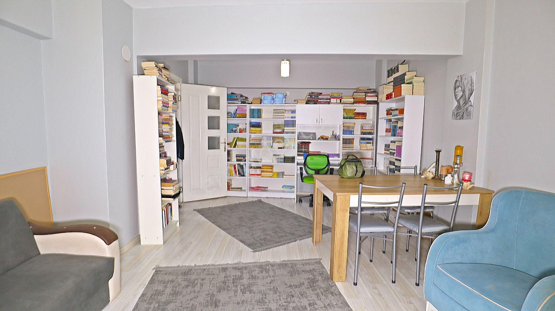 Behçet Uz Parkına Mithatpaşa Caddesine Yakın Kiralık Daire - Görsel 3