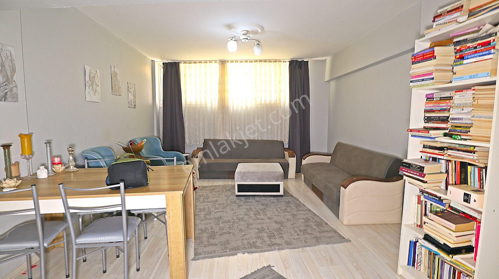 Behçet Uz Parkına Mithatpaşa Caddesine Yakın Kiralık Daire - Görsel 2
