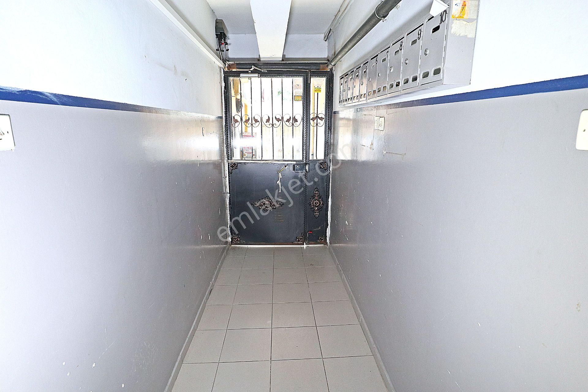 Behçet Uz Parkına Mithatpaşa Caddesine Yakın Kiralık Daire - Görsel 26