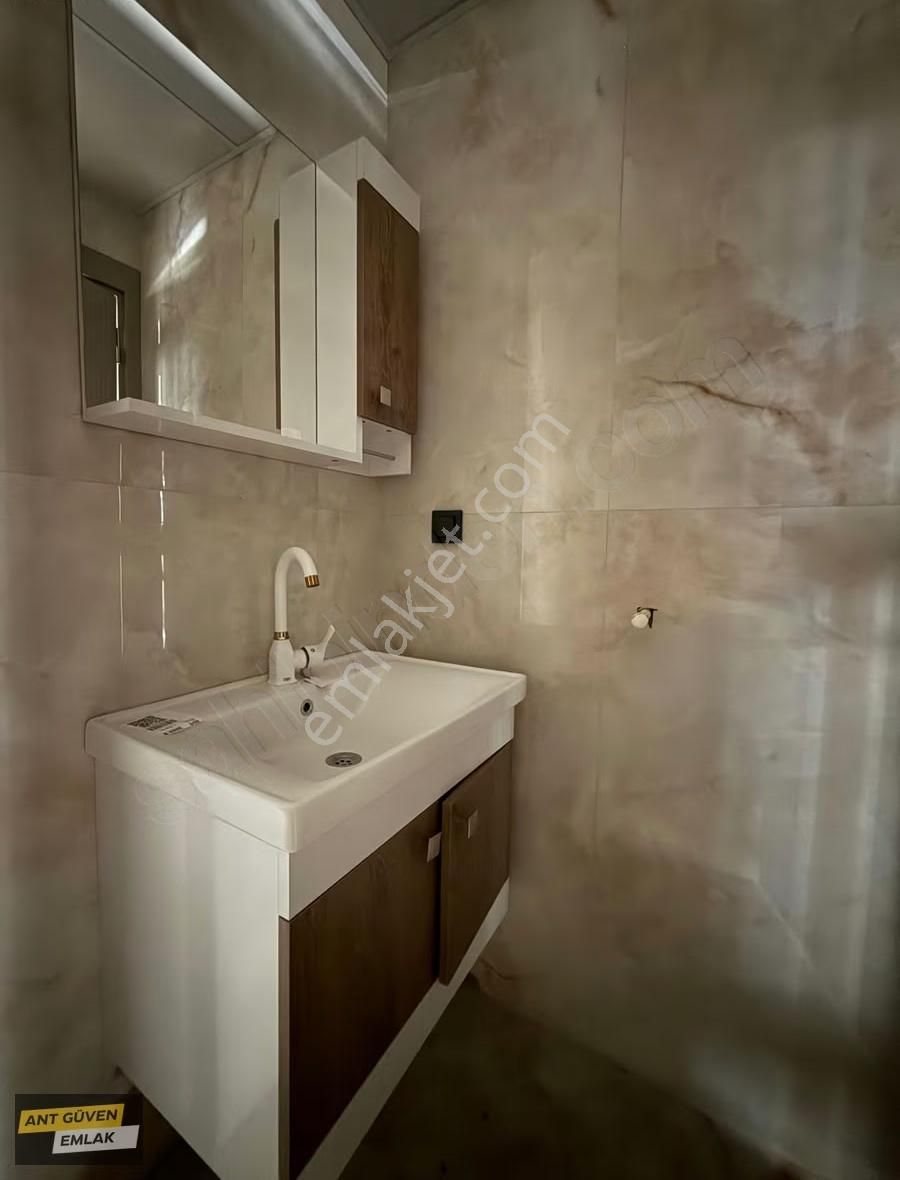 Bahçeyaka'da Merkezi Konumda 2+1 Sıfır Asansörlü Daire - Görsel 24