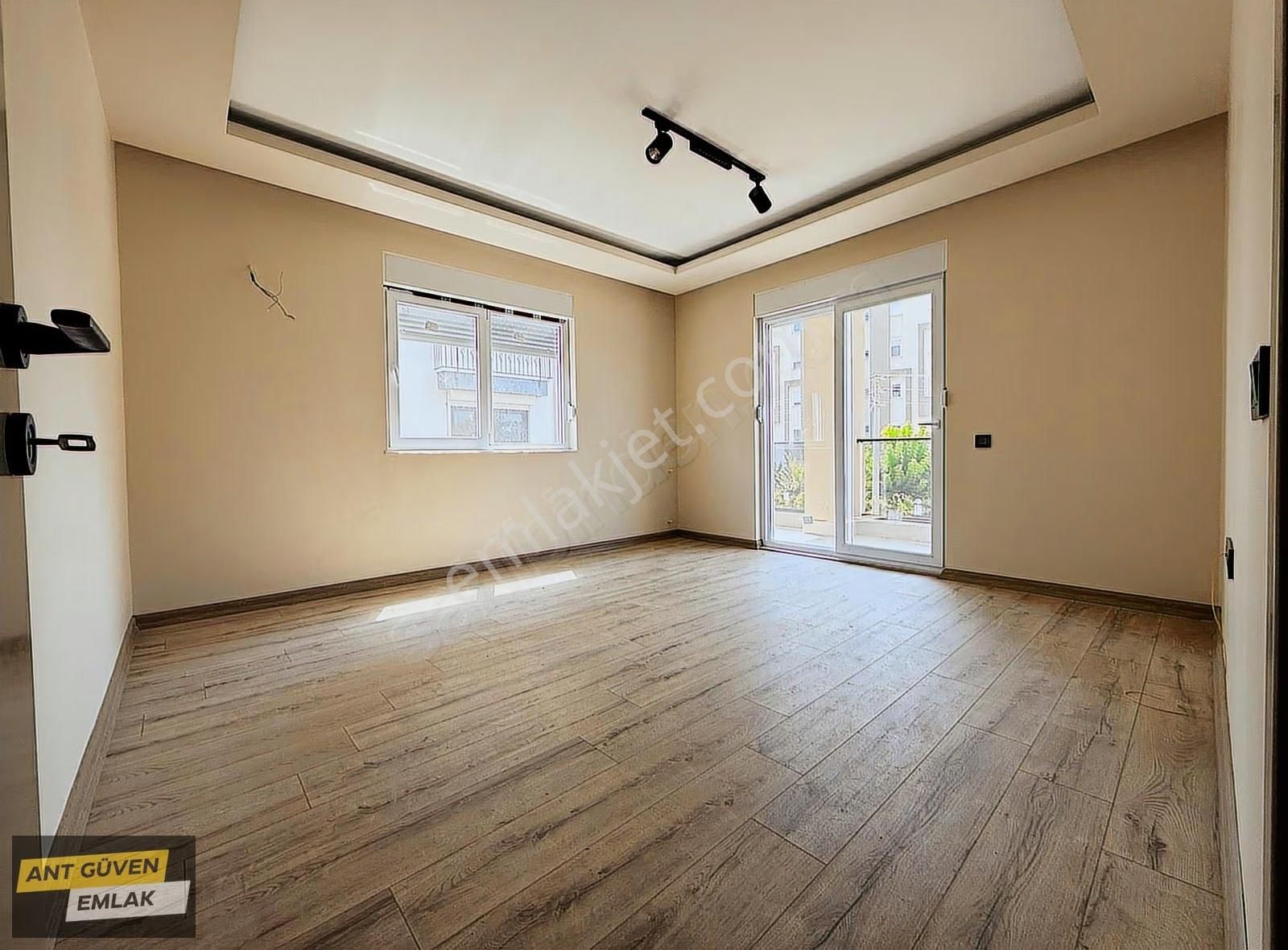 Bahçeyaka'da Merkezi Konumda 2+1 Sıfır Asansörlü Daire - Görsel 19